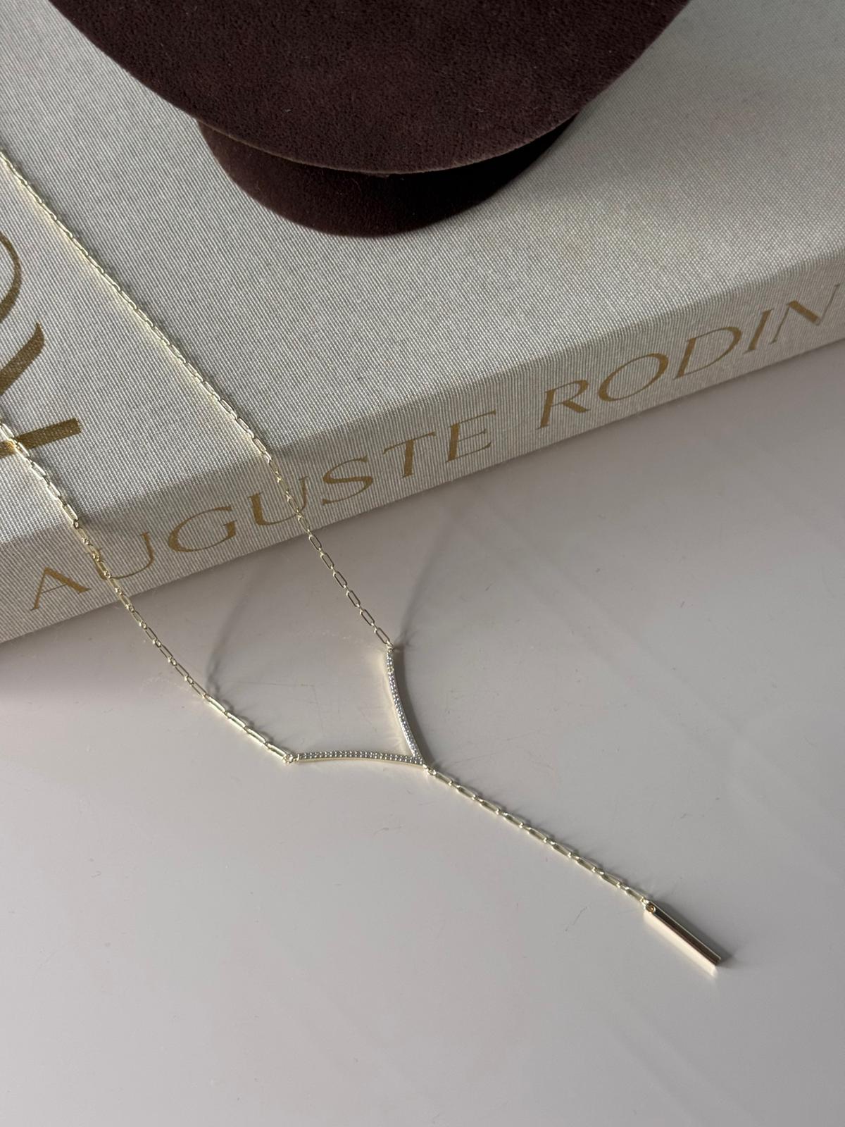 Zirkon Taşlı Tasarım Kolye