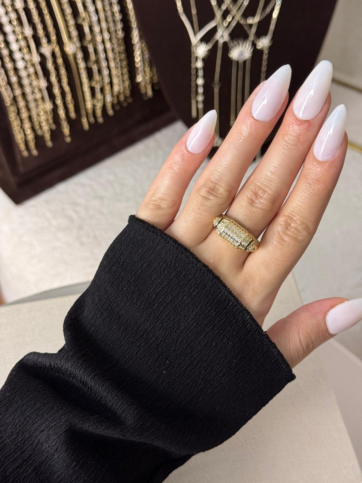 Leo Tasarım Yüzük