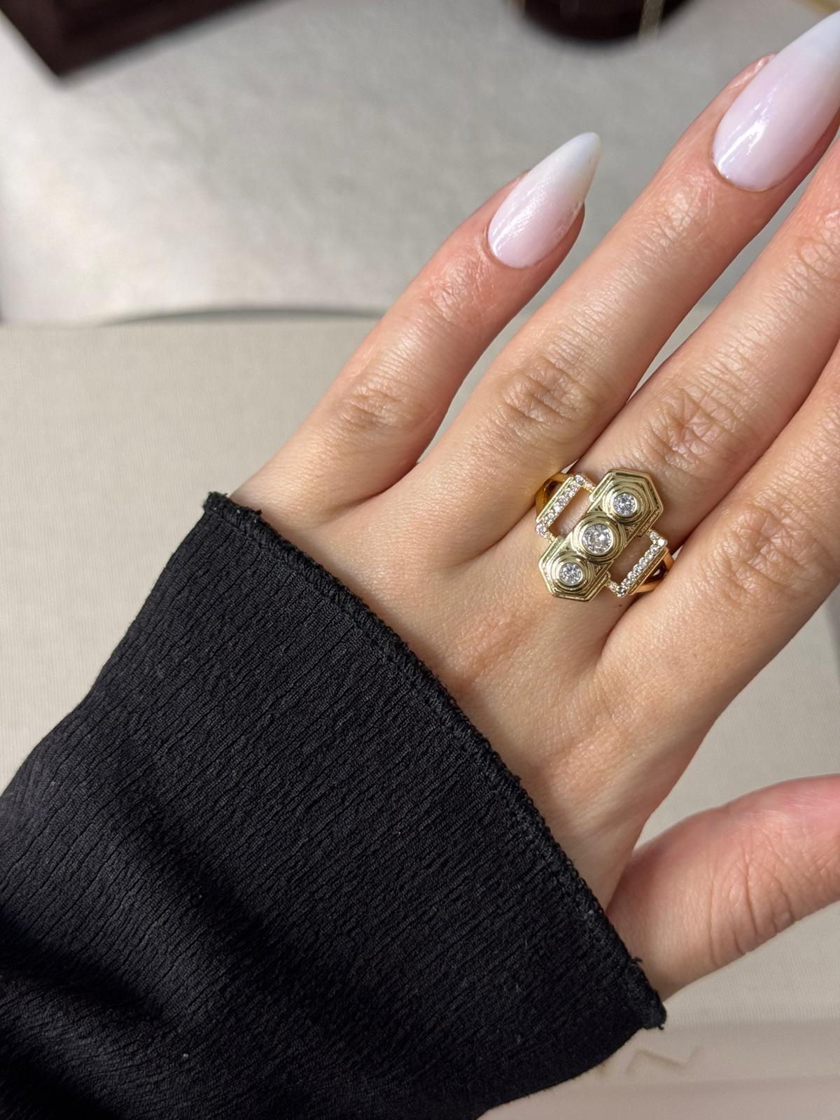 Üç Baget Zirkon Taşlı