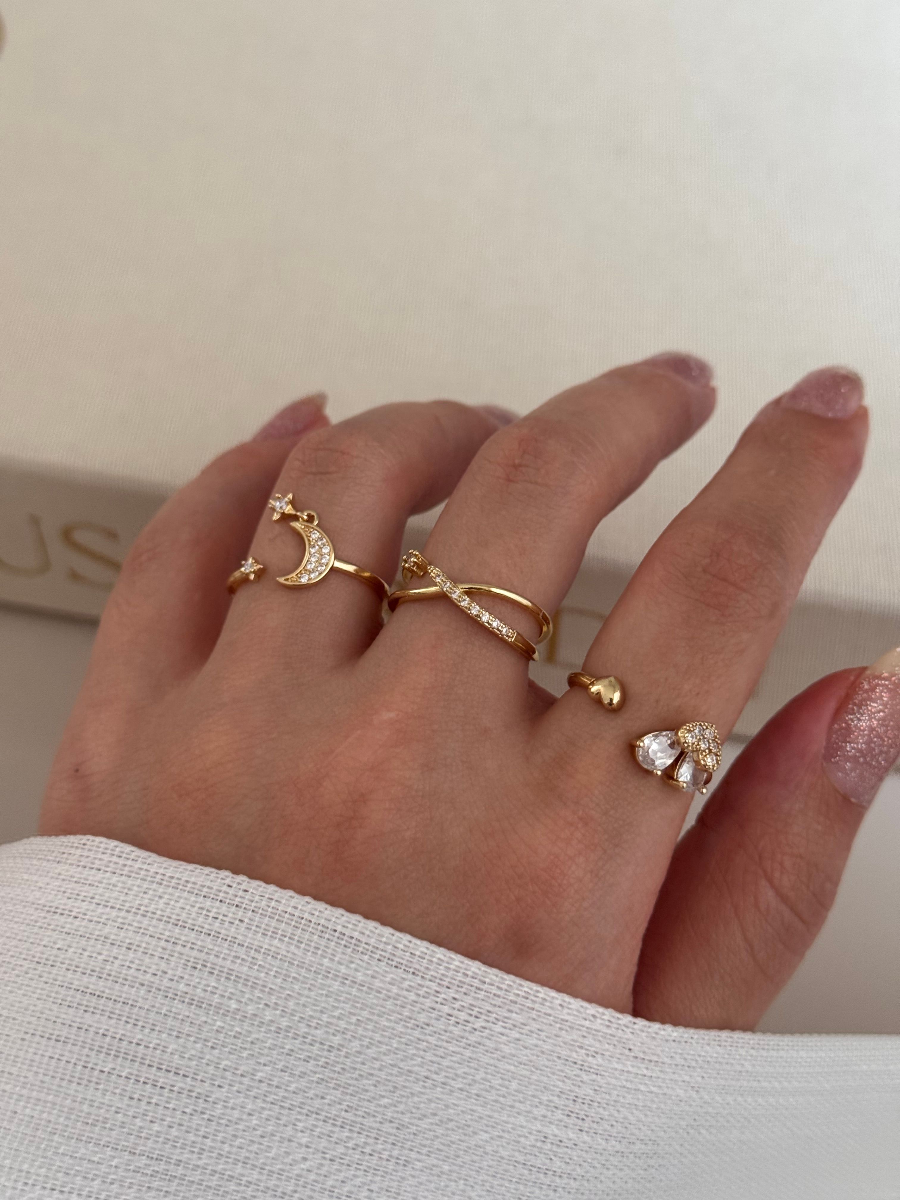 3’lü Ayarlanabilir Gold Yüzük Seti – Ay Yıldız, Minimal Kalp ve Damla Taşlı