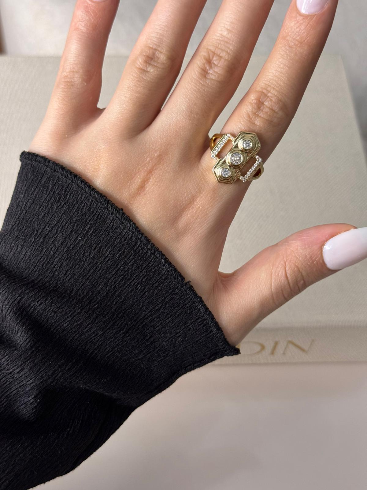 Üç Baget Zirkon Taşlı