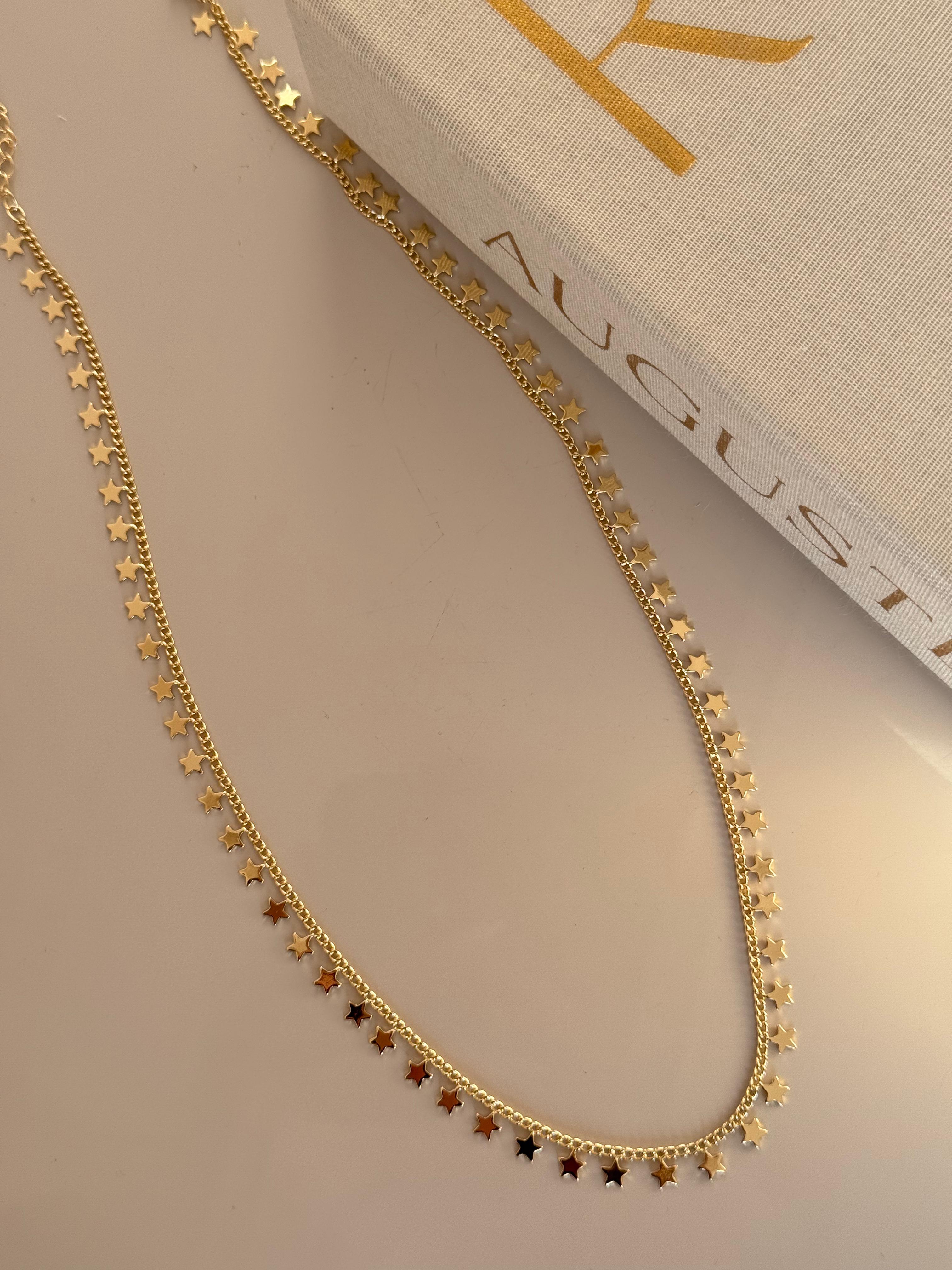 Altın Renk Yıldız Detaylı Çelik Kadın Kolye