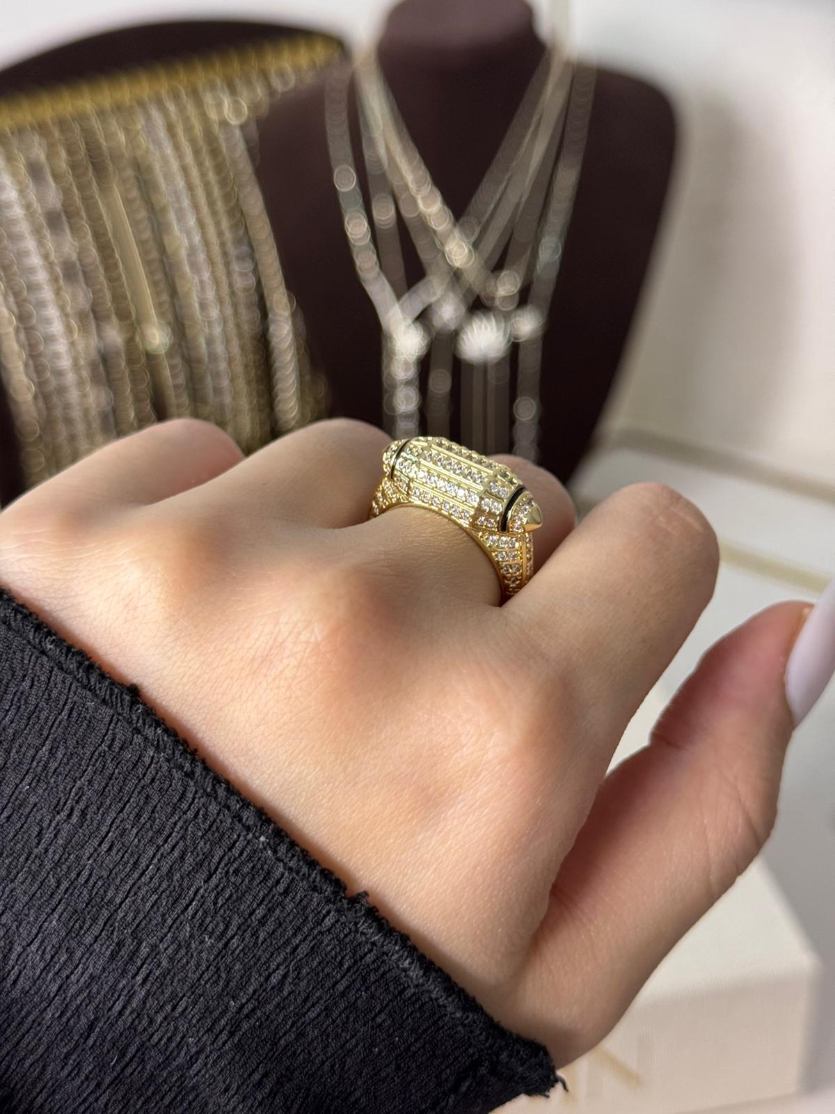 Leo Tasarım Yüzük