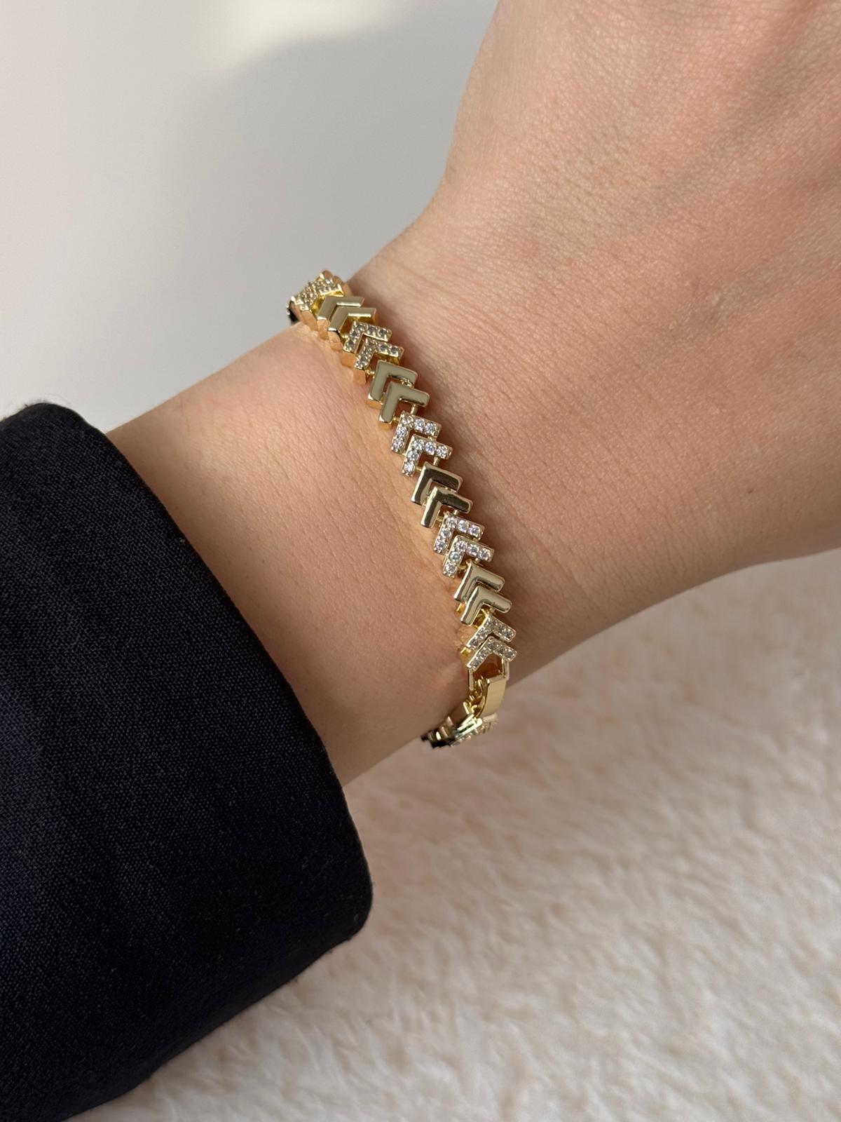 VIP Zircon Zigzag Bracelet