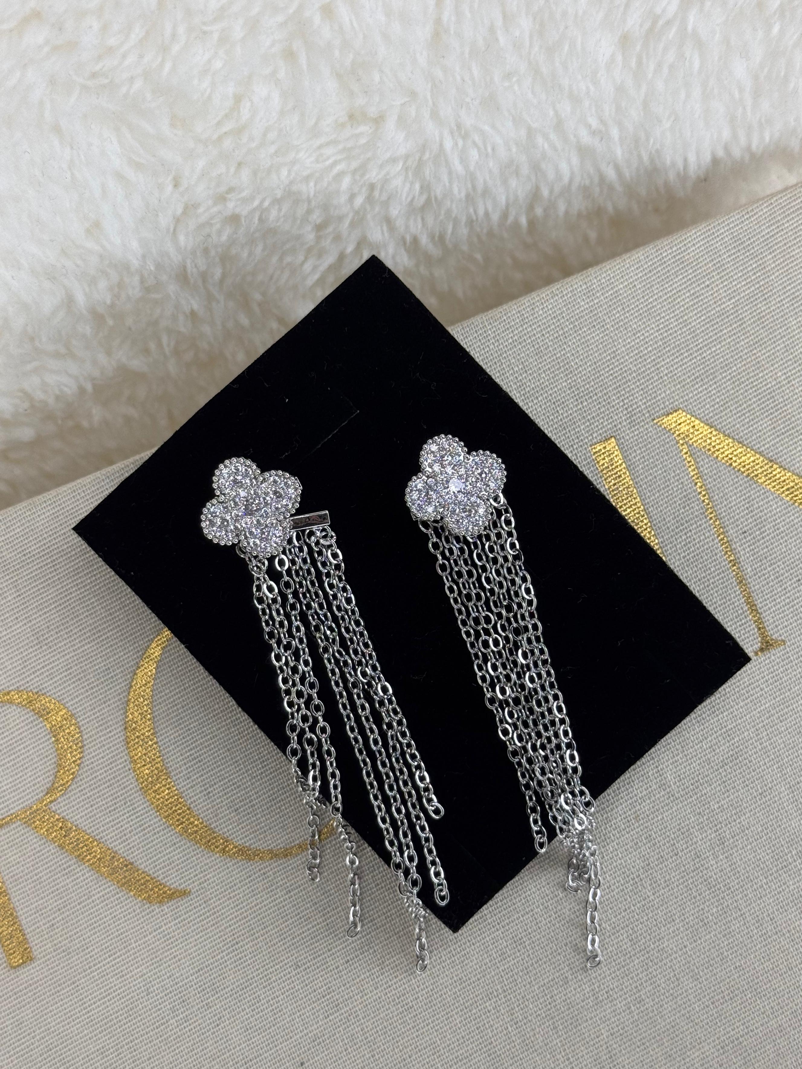 VIP Clover Drop Earrings