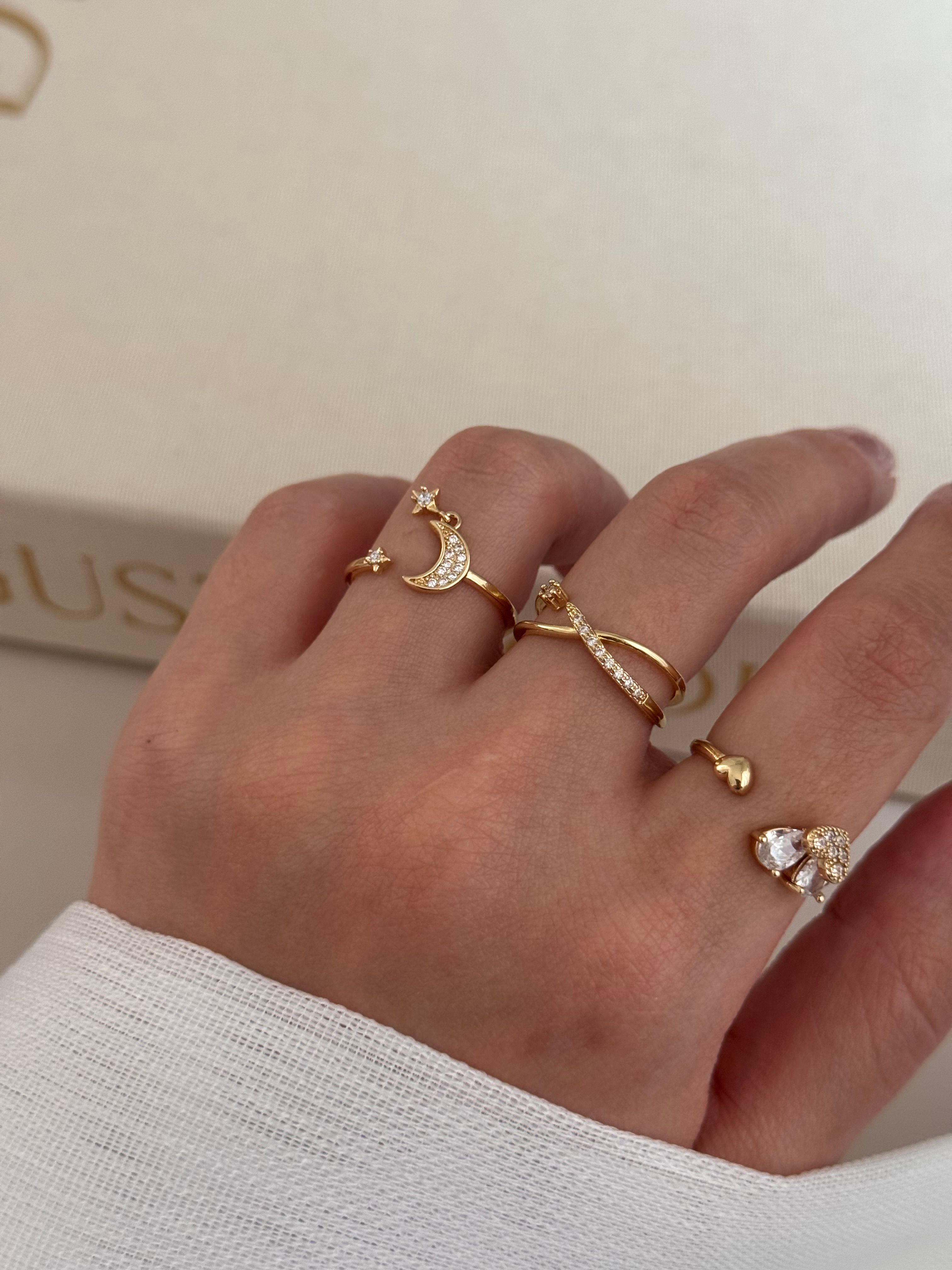 3’lü Ayarlanabilir Gold Yüzük Seti – Ay Yıldız, Minimal Kalp ve Damla Taşlı