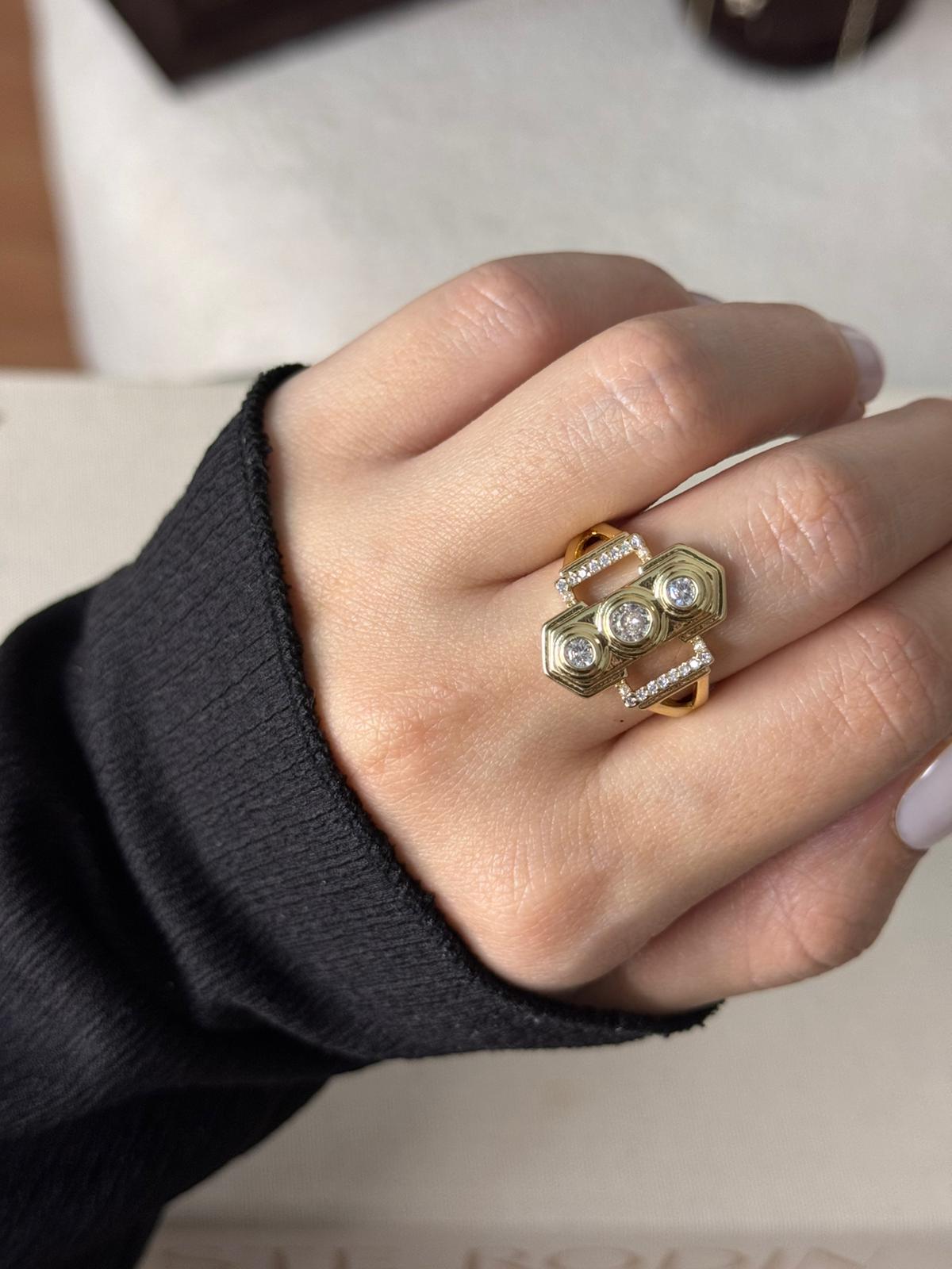 Üç Baget Zirkon Taşlı