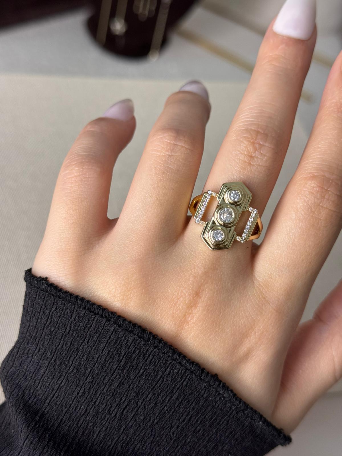 Üç Baget Zirkon Taşlı