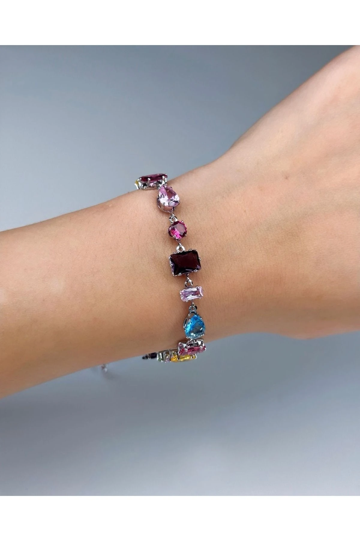 Aurora Colorful Stone Bracelet – Elegant Stainless Steel Design