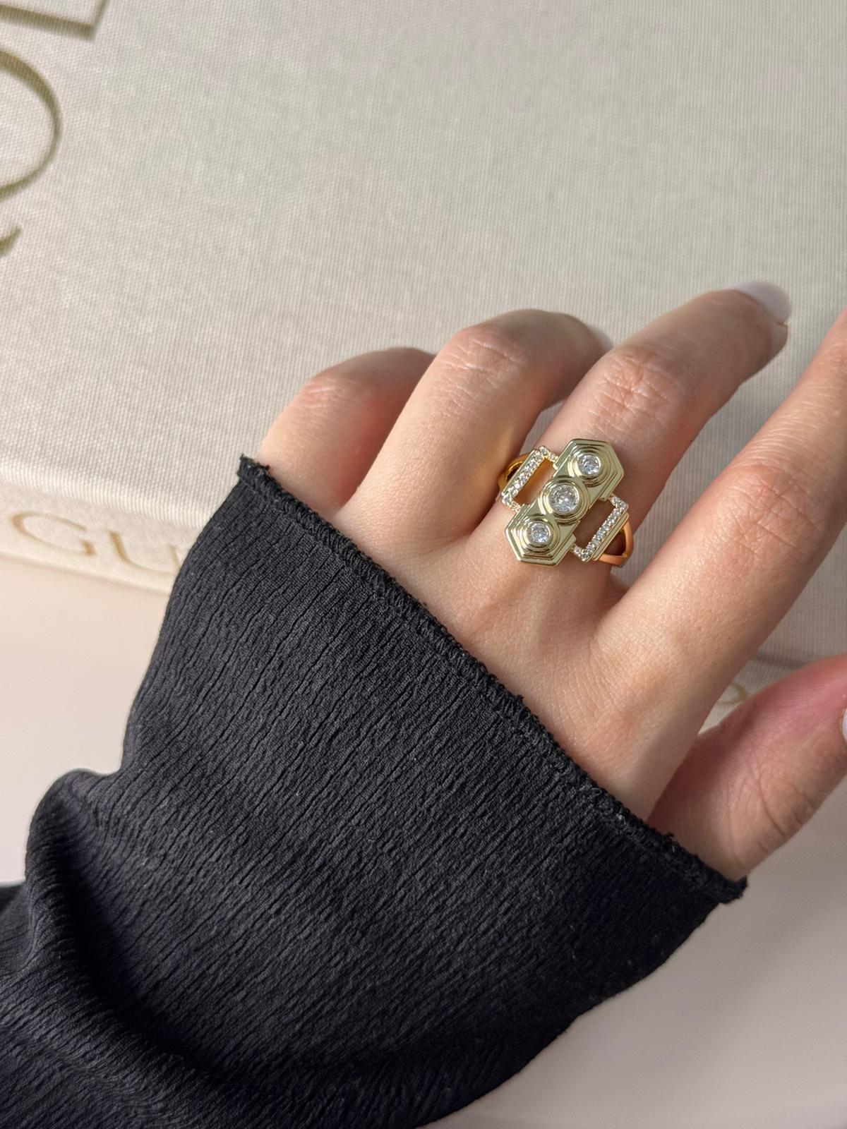 Üç Baget Zirkon Taşlı