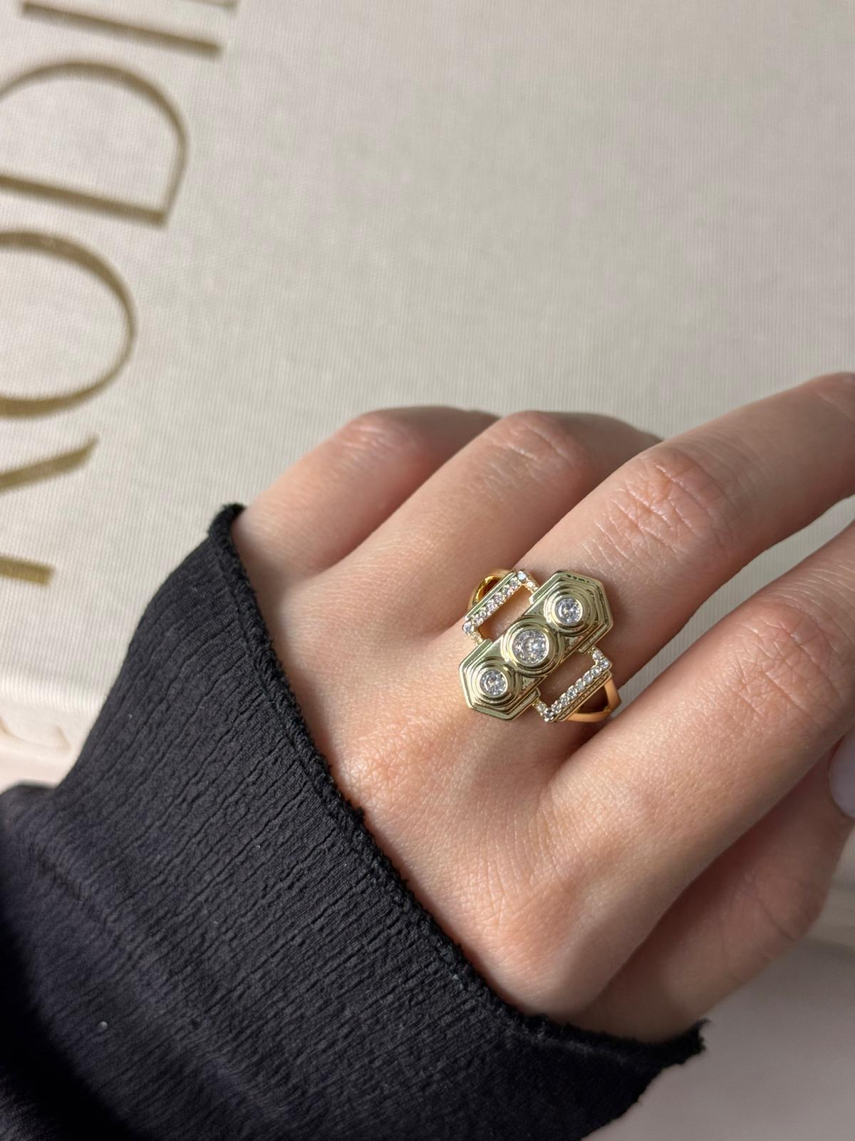 Üç Baget Zirkon Taşlı