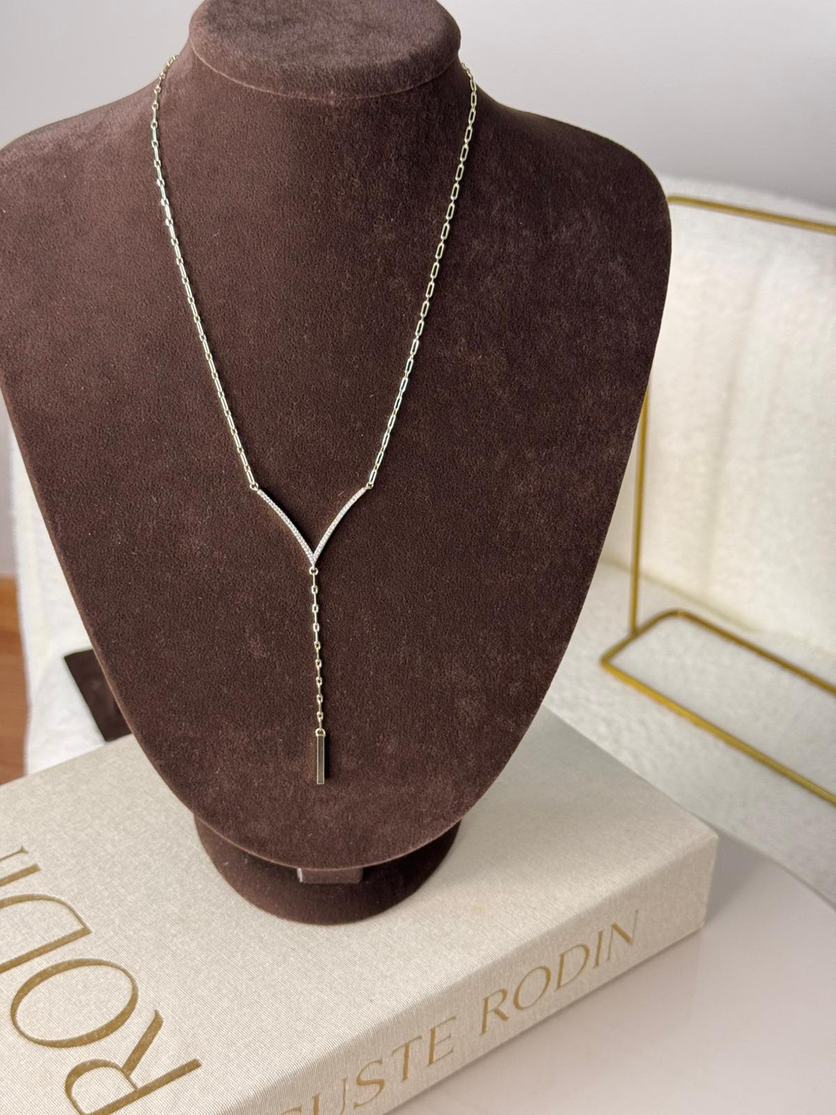 Zirkon Taşlı Tasarım Kolye