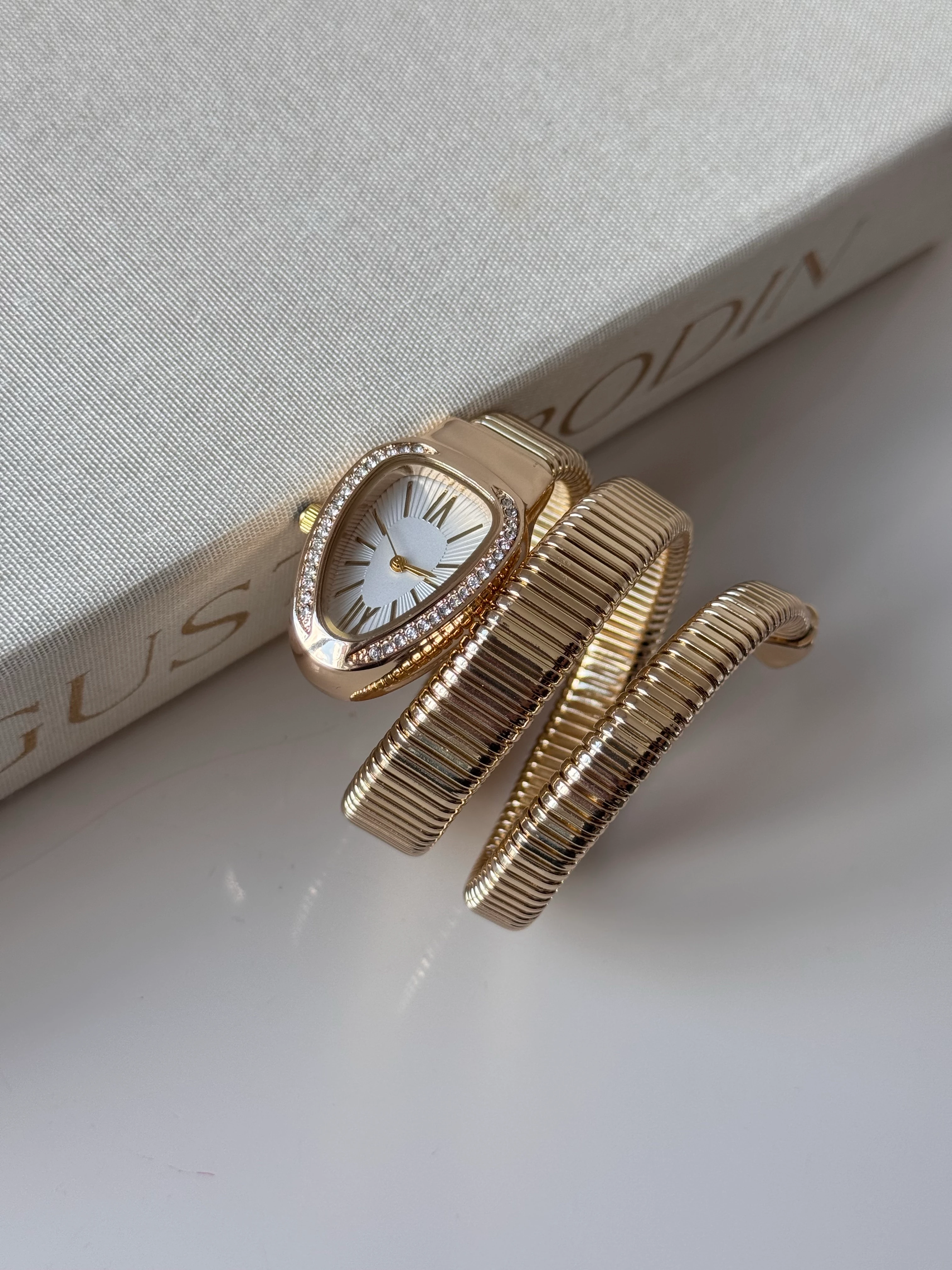 Çelik Sarmal Saat Gold