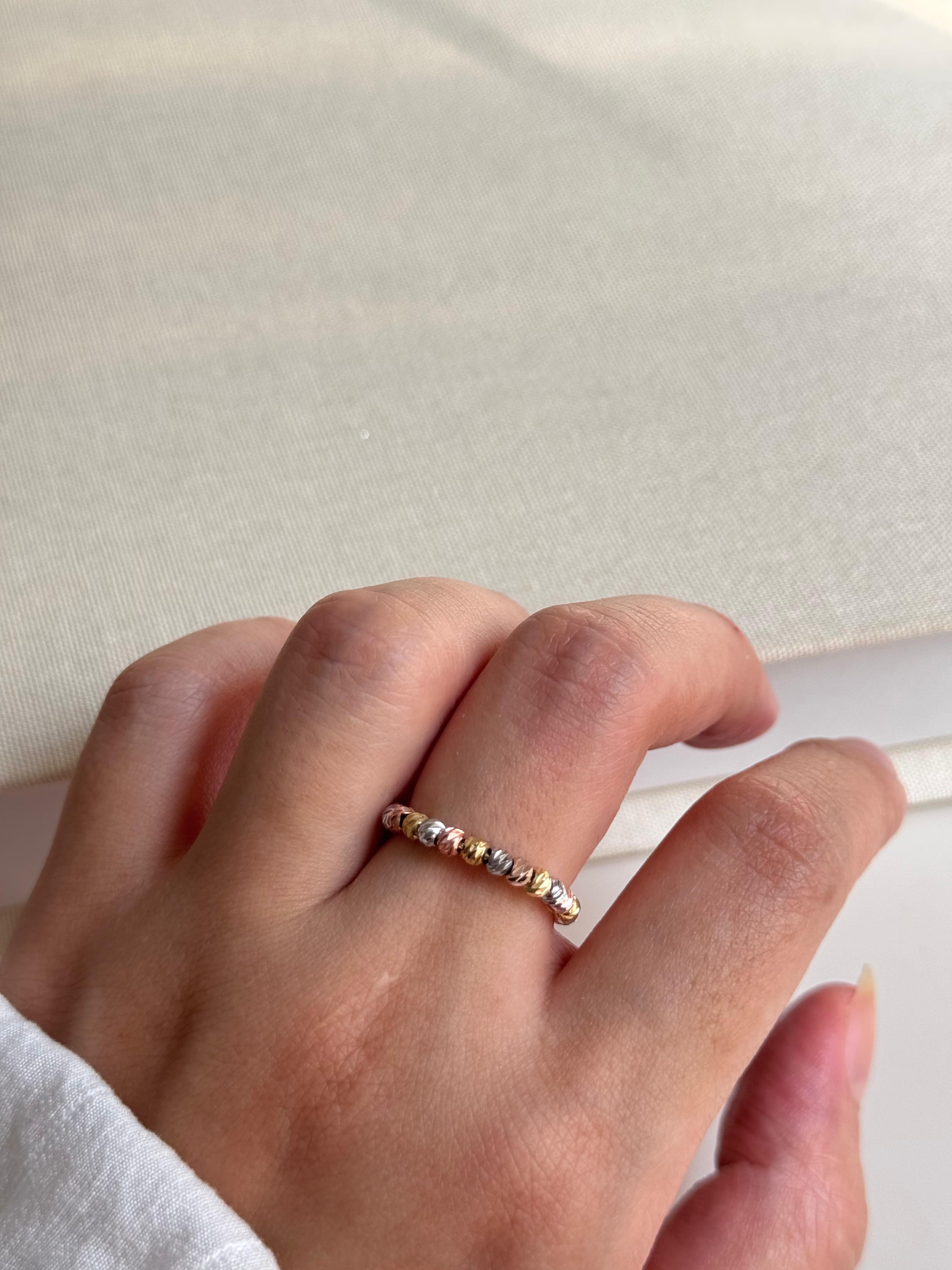 Üç Renk Dorika Top Detaylı Kadın Çelik Yüzük – Gold, Rose ve Gümüş Renk Zarif Tasarım | LEROSY CO.