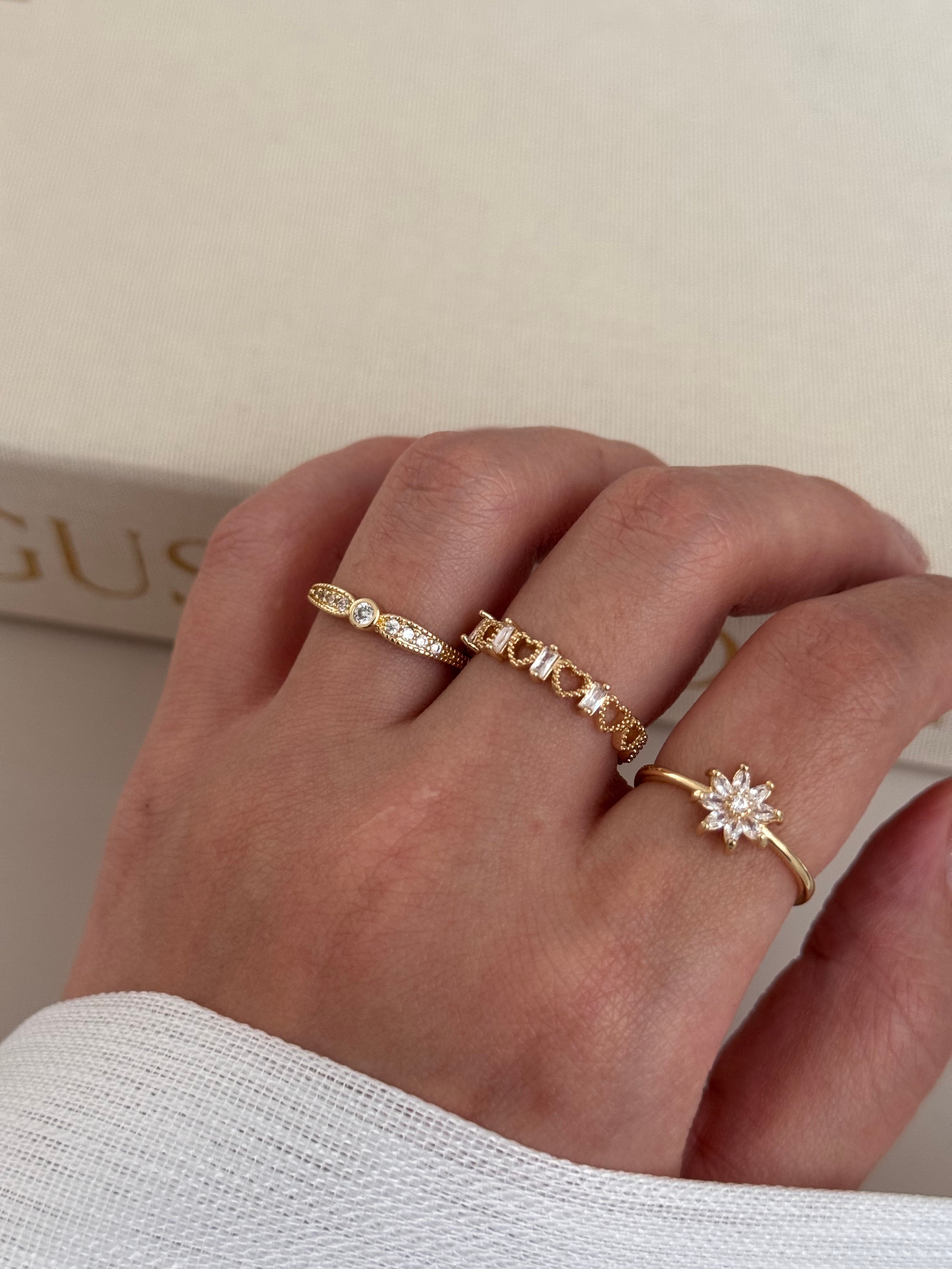 3’lü Ayarlanabilir Gold Taşlı Yüzük Seti – Kalp, Damla ve Çiçek Motifli