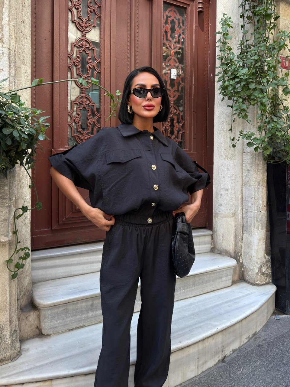 Urban Glow Gold Düğme Detaylı Lastikli Rahat Takım - siyah
