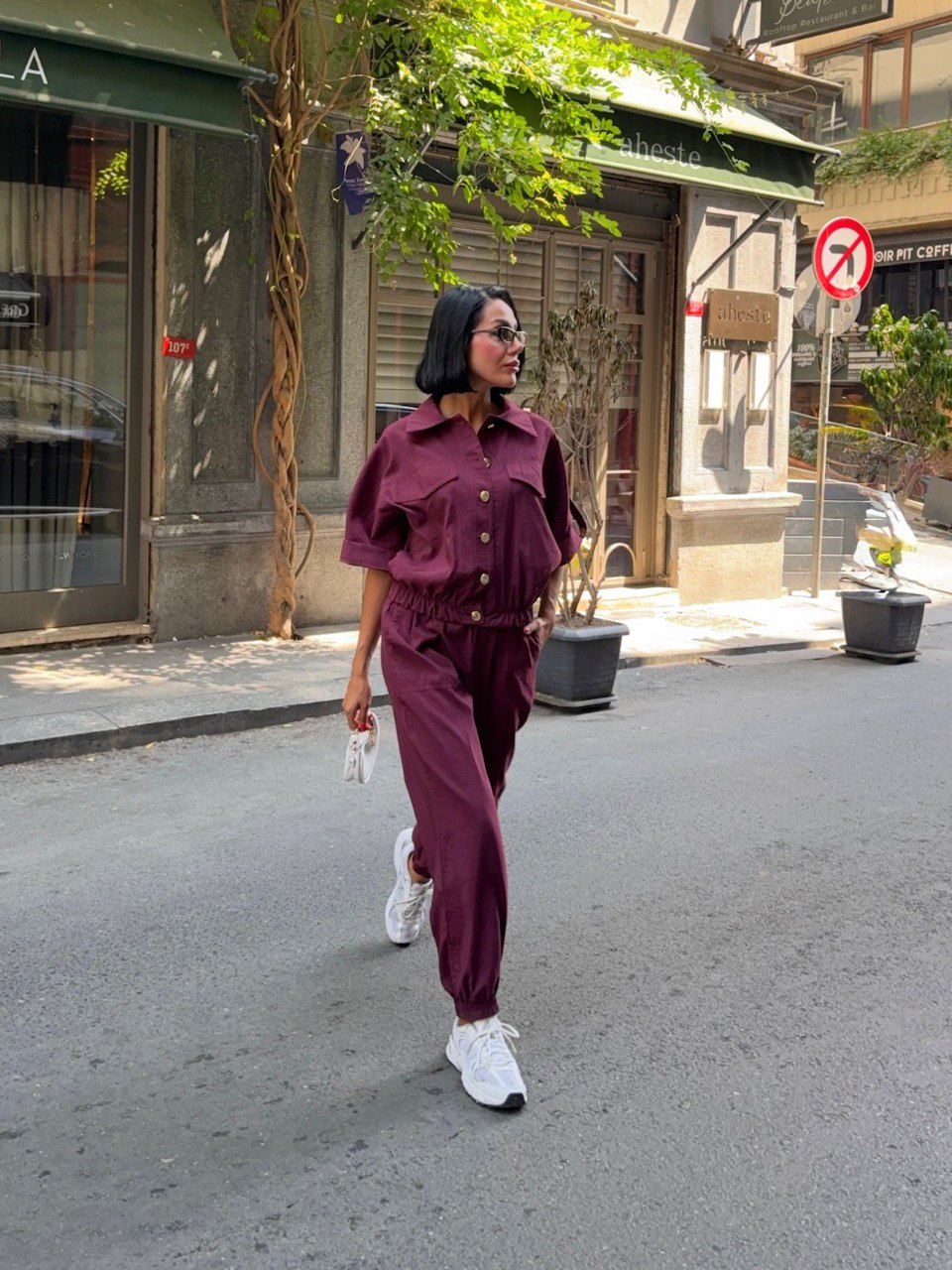 Urban Glow Gold Düğme Detaylı Lastikli Rahat Takım - Bordo