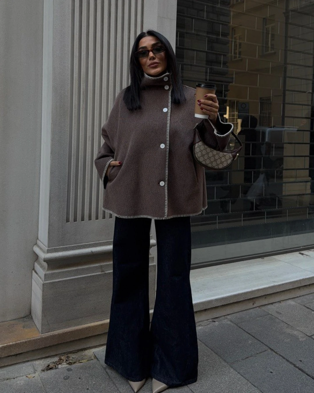 Dik Yaka Kaşe Ceket Dikiş Detaylı 