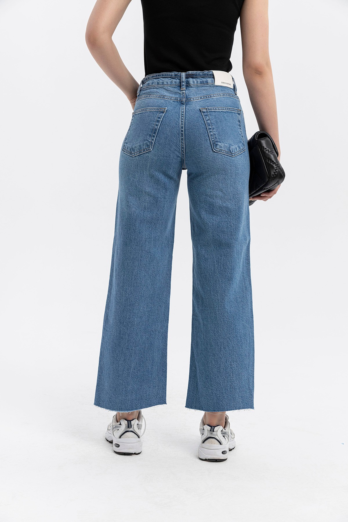 Beli kuşak detaylı, Kesik Paça Wide Leg Vintage Cut Jean Pantolon