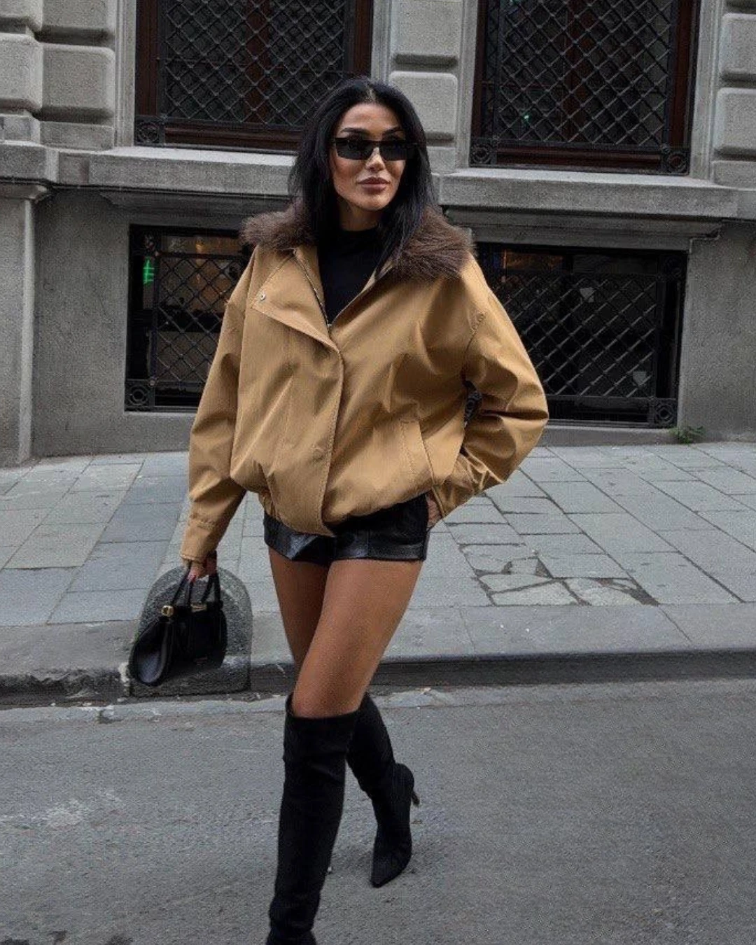 Yakası Kürklü Parka Bomber Ceket - Bej