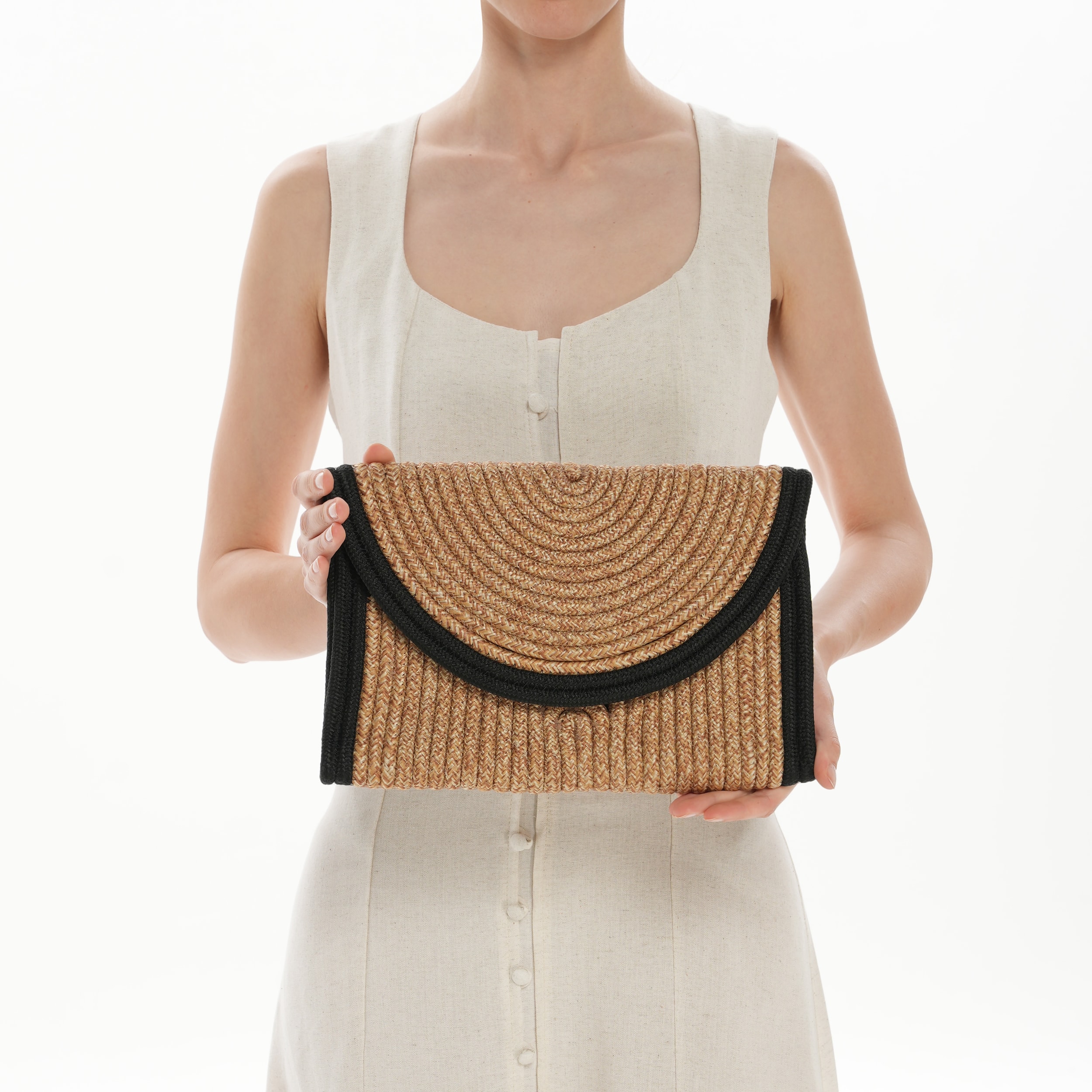 Biye Detaylı Hasır Görünümlü Clutch Çanta – El Geçmeli, Yazlık Model