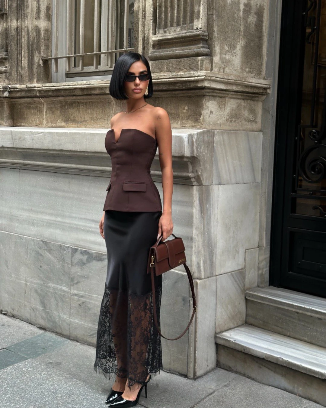 Dantel Detaylı Saten Uzun Etek-Beli Fermuarlı