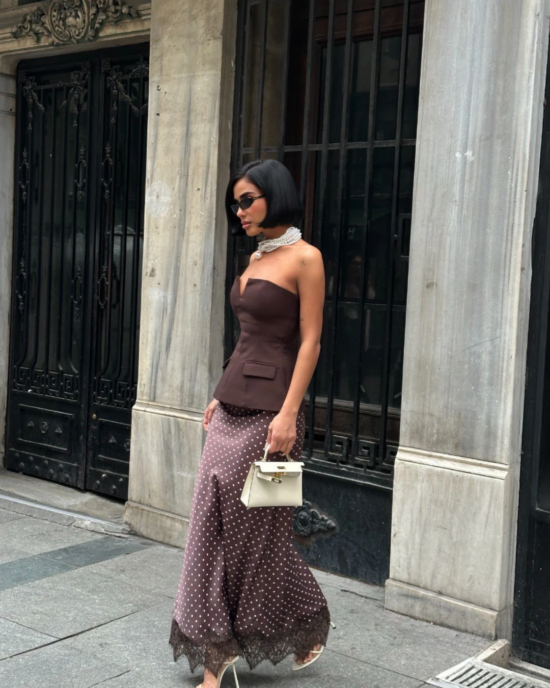 Puantiyeli Polka Dots Dantel Detaylı Saten Uzun Etek - Kahverengi