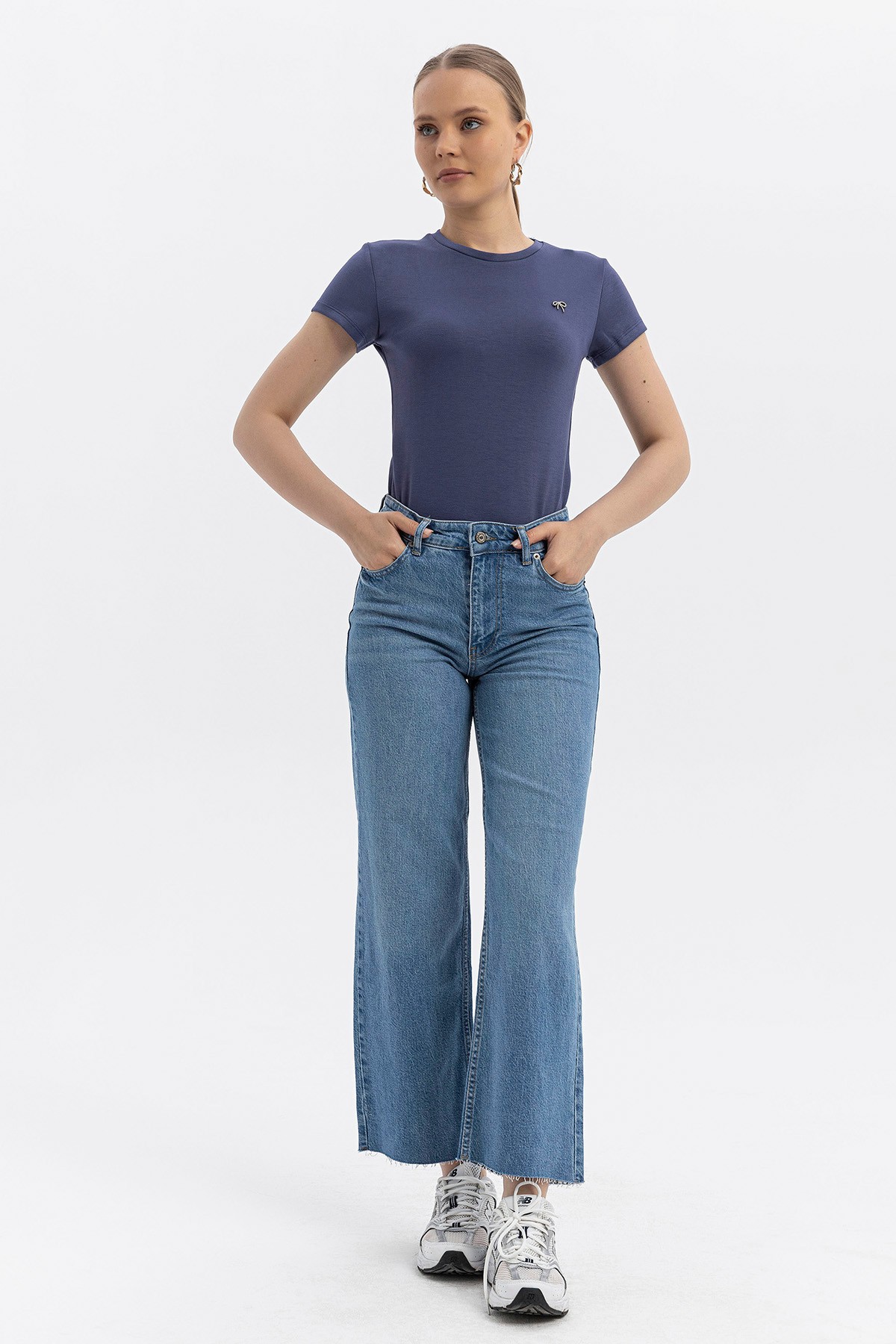 Beli kuşak detaylı, Kesik Paça Wide Leg Vintage Cut Jean Pantolon