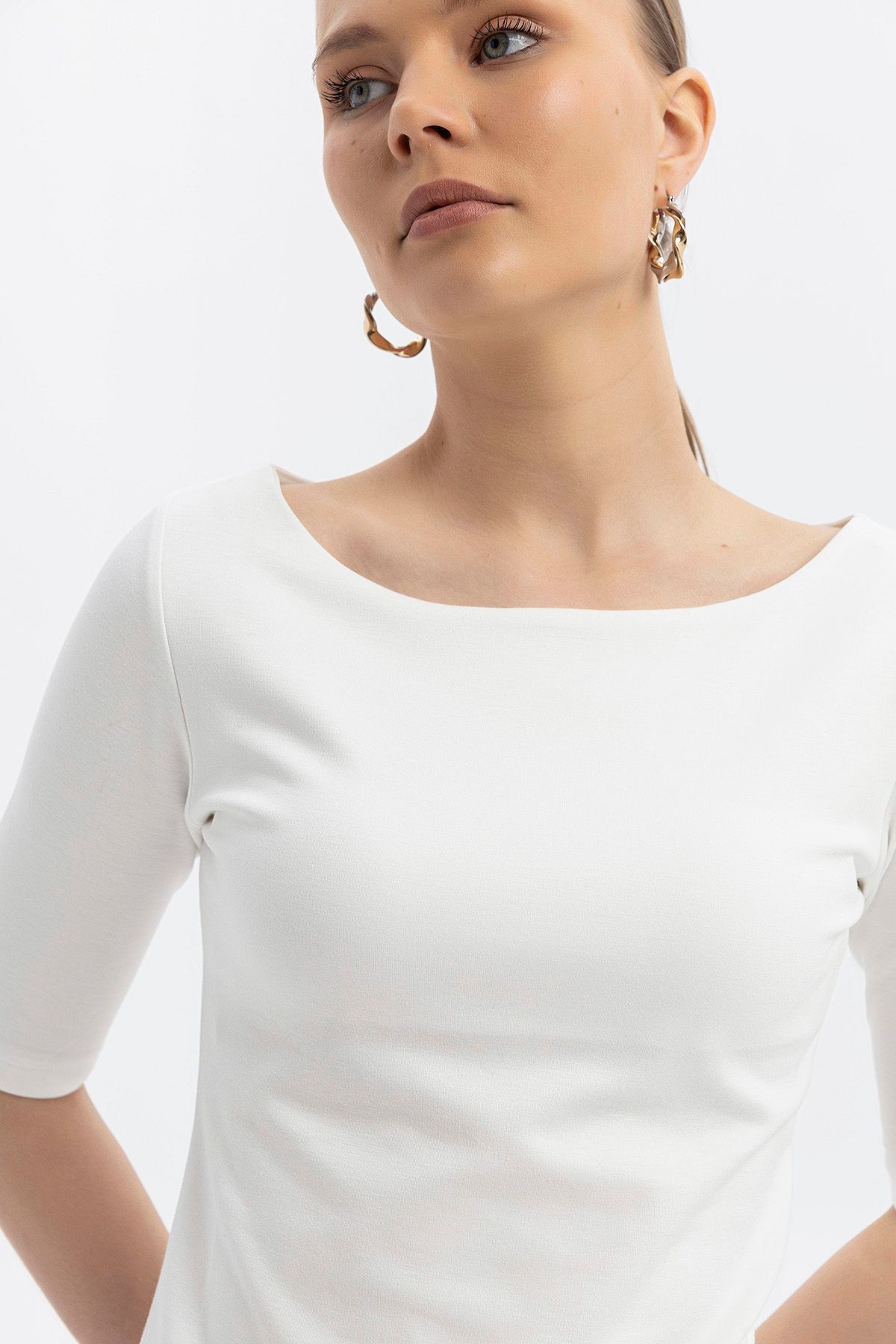 Kayık yaka Cloudtouch yumuşak Basic dar Kısakol T-shirt