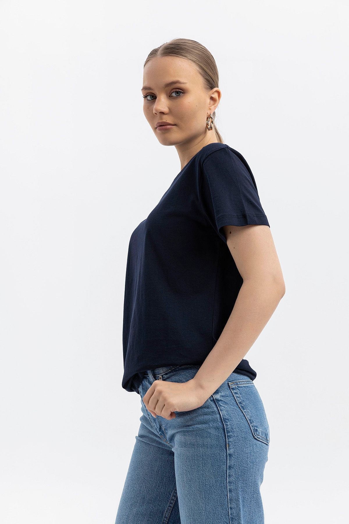 Bisiklet yaka Pamuklu normal fit Basic Kısakol T-shirt LACİVERT