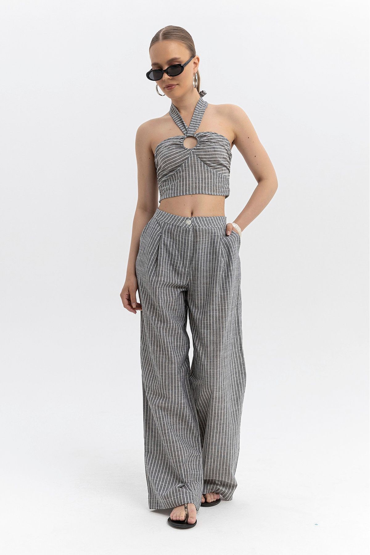 Pamuklu, Keten görünümlü, Çizgili Crop-Pantolon Takım-Metal halka ve kuşak ile boyundan bağlamalı