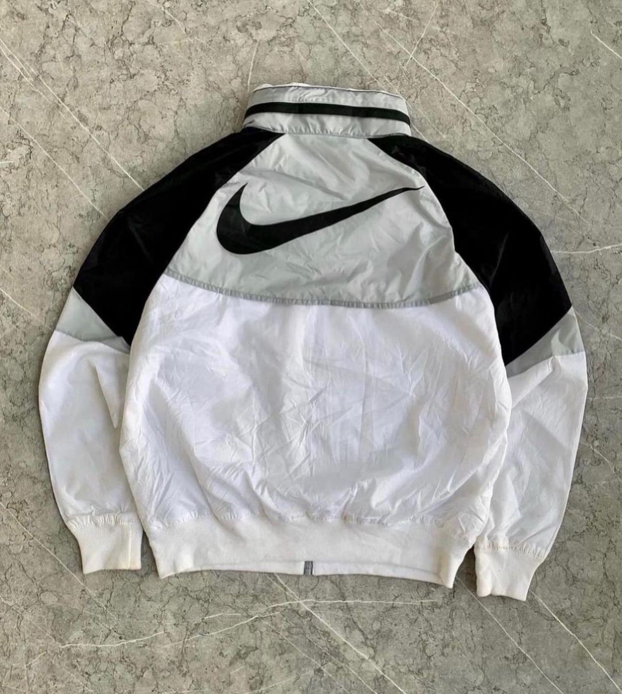 SIRT NIKE BOMBER (SC454)