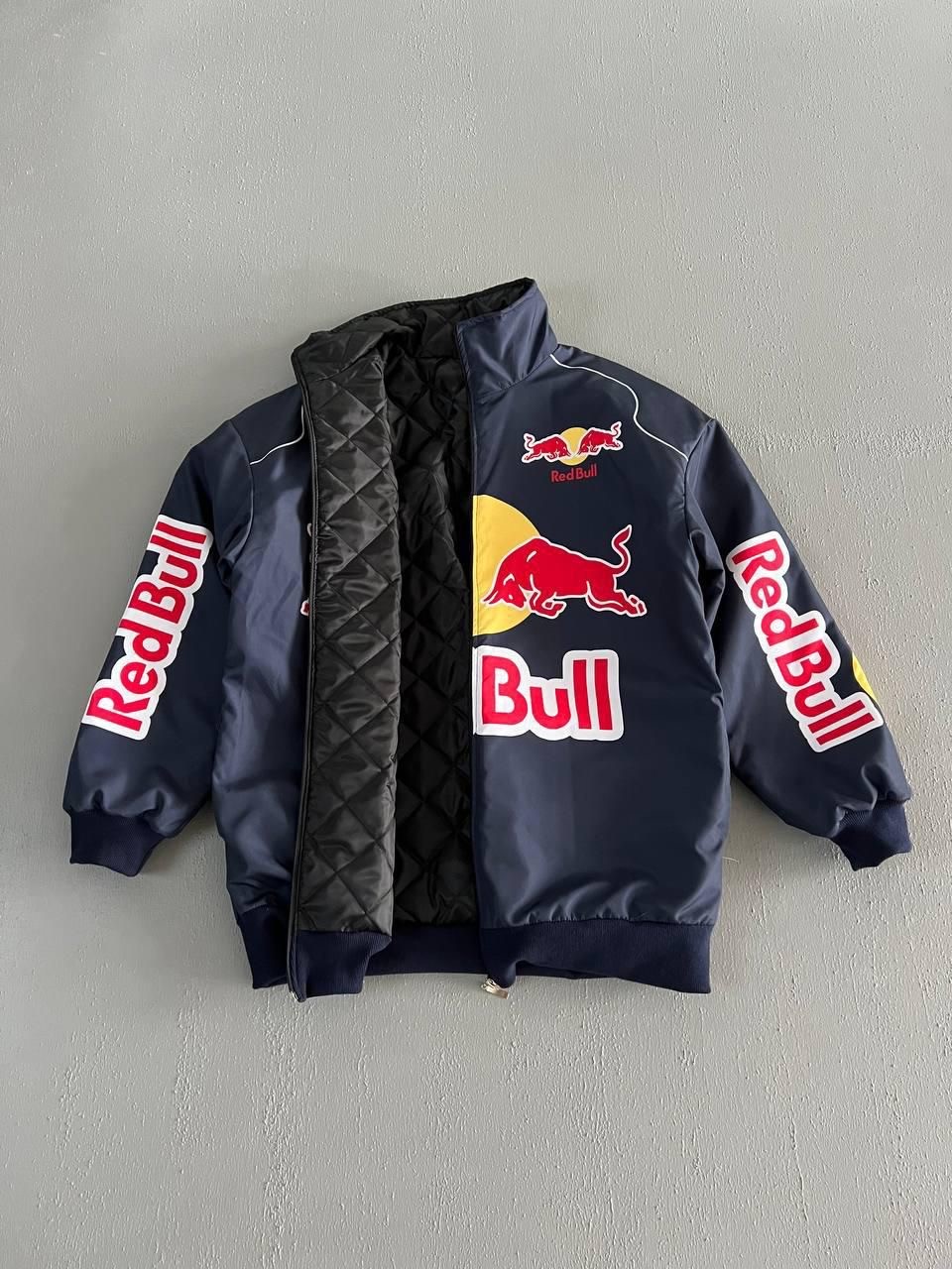 REDBULL BOMBER