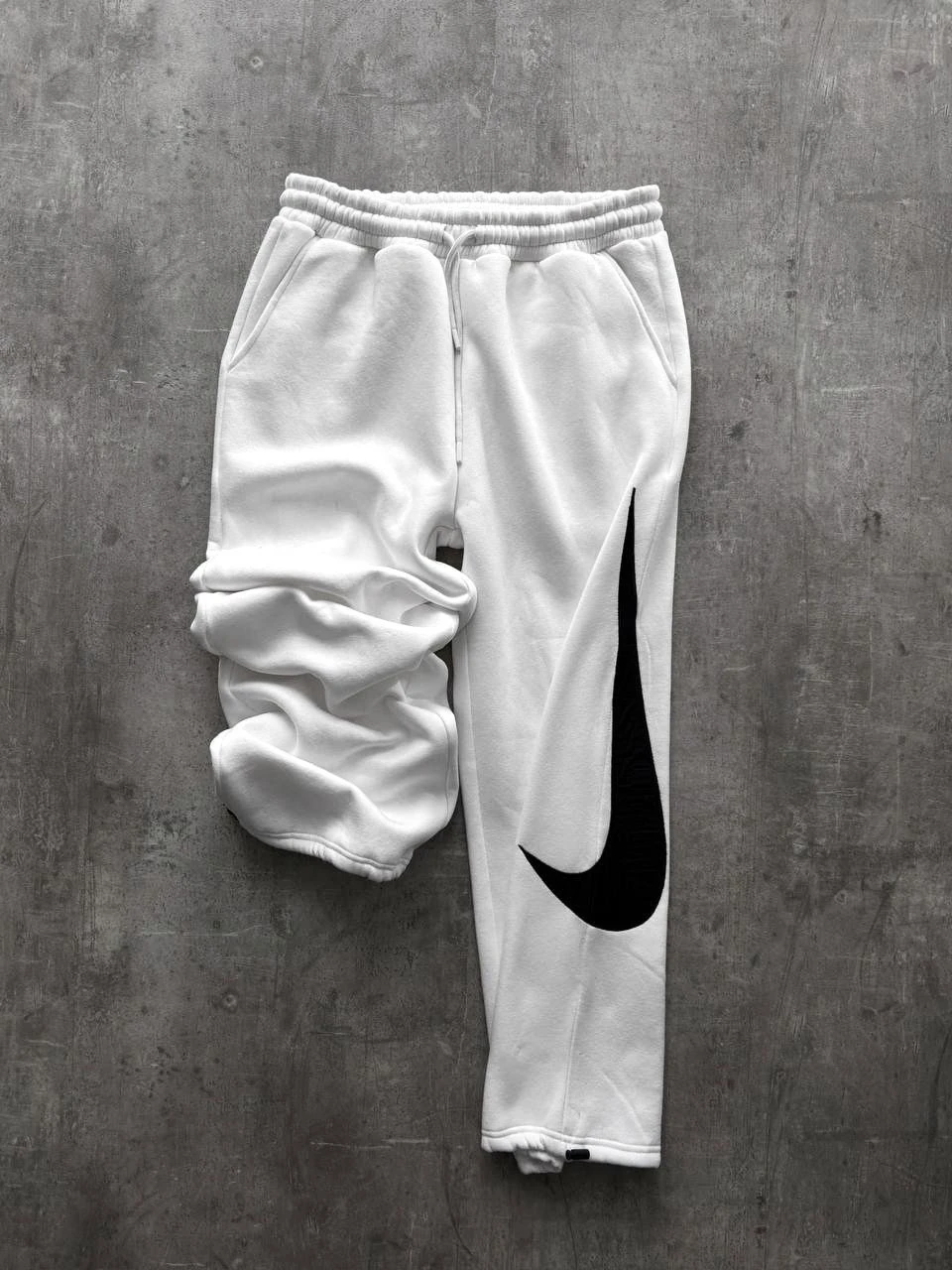 BEYAZ BÜYÜK NIKE EŞOFMAN (SC588)