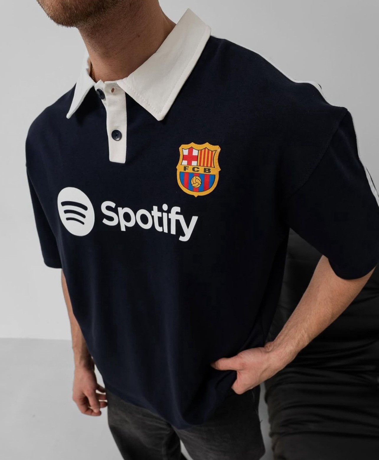 LACİVERT YAKA FCB TSHIRT (SC217)