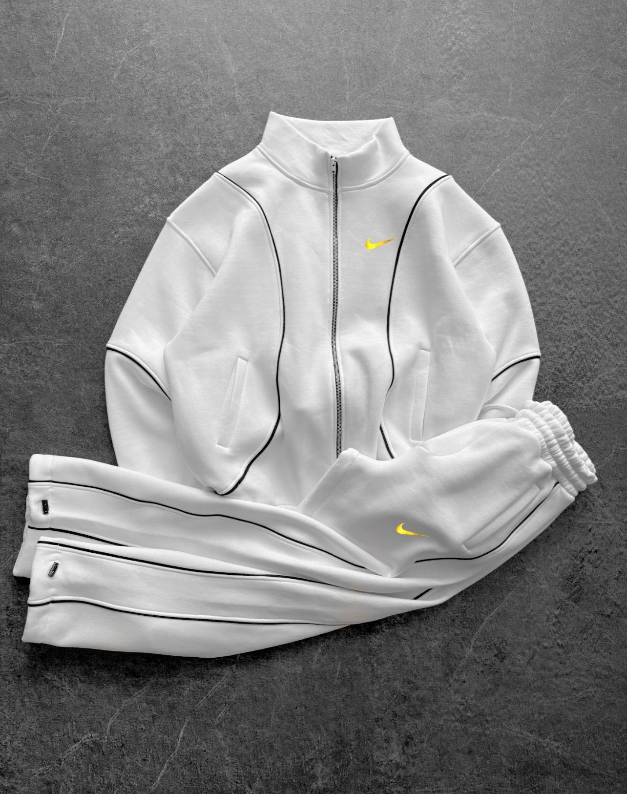 BEYAZ ÇİZGİLİ GOLD NIKE TAKIM (SC603)