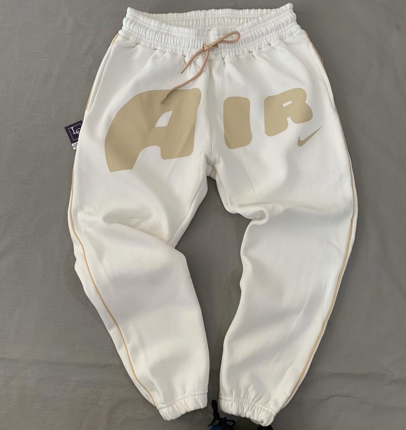 BEYAZ NIKE AIR EŞOFMAN