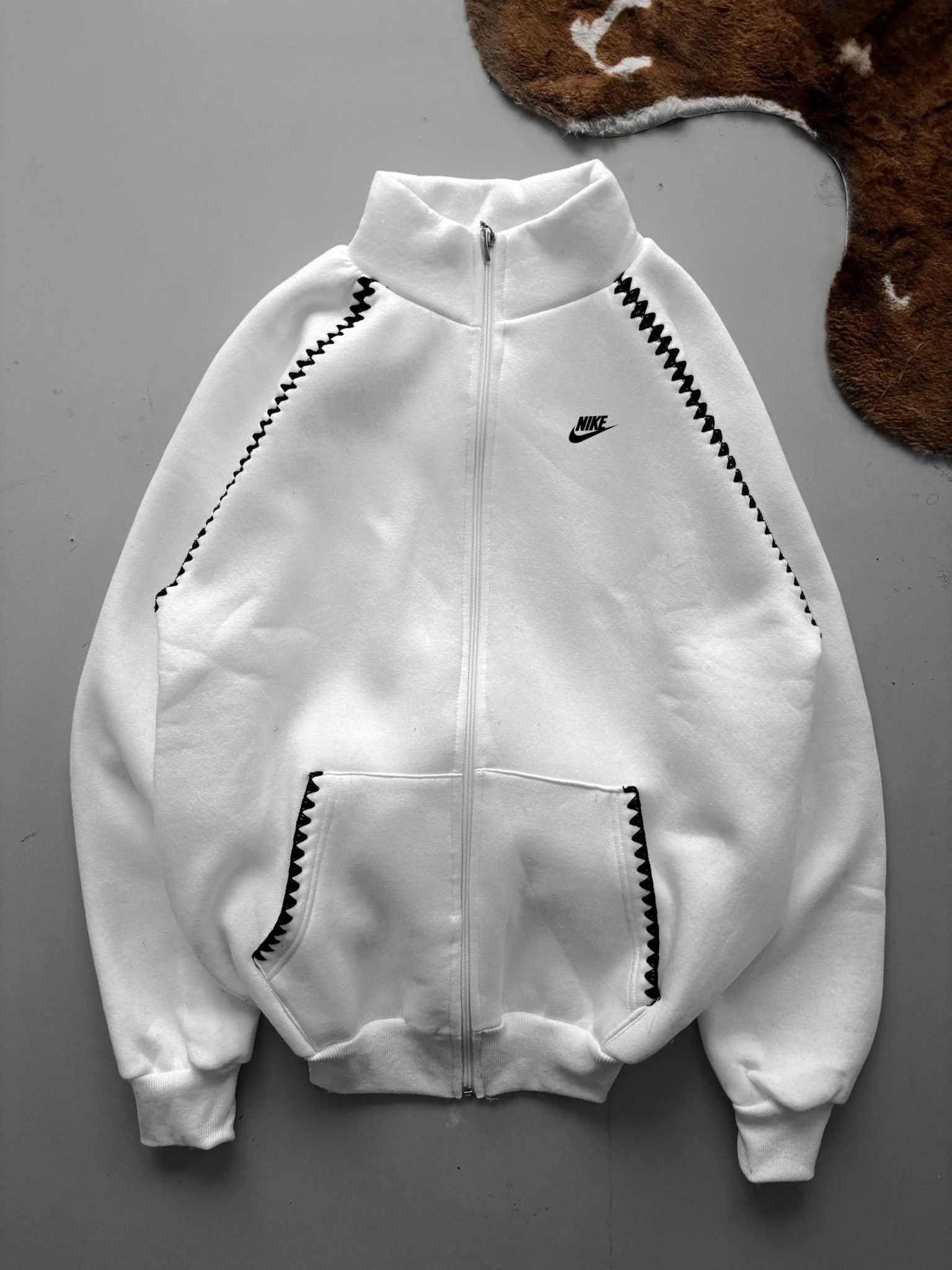 BEYAZ ZNCR UFACIK HIRKA (SC565)