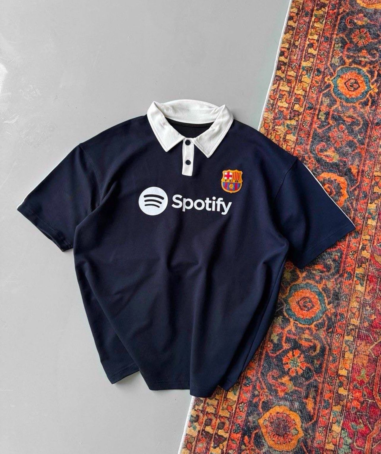 LACİVERT YAKA FCB TSHIRT