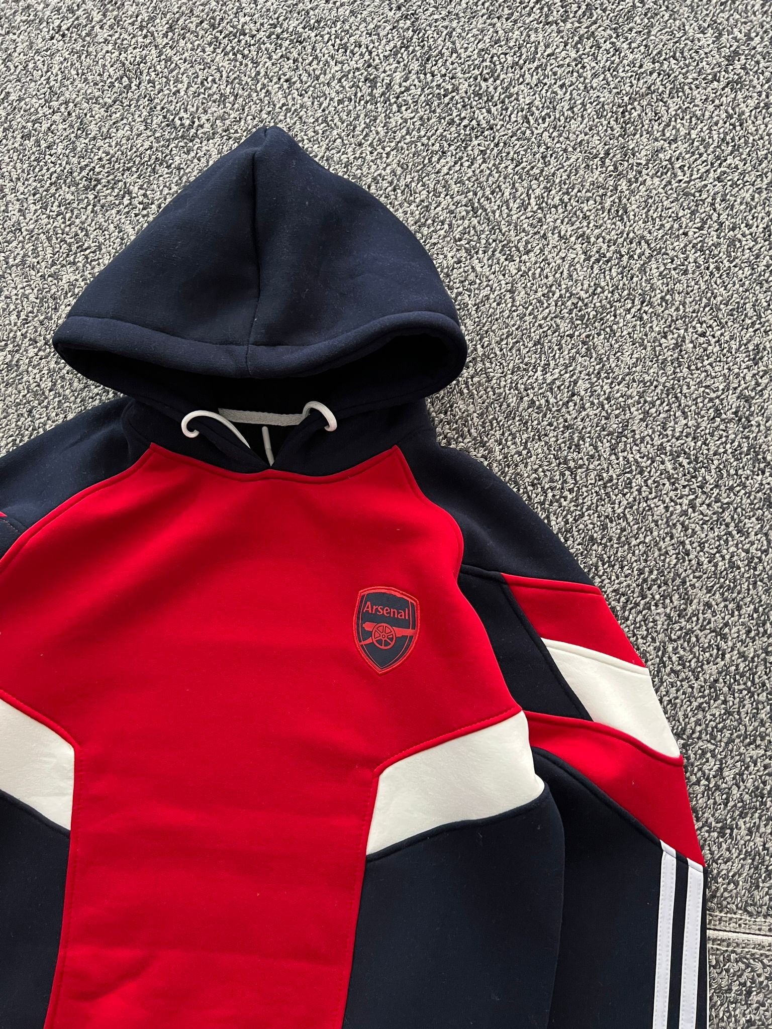 KIRMIZI KAPİŞONLU ARSENAL SWEAT