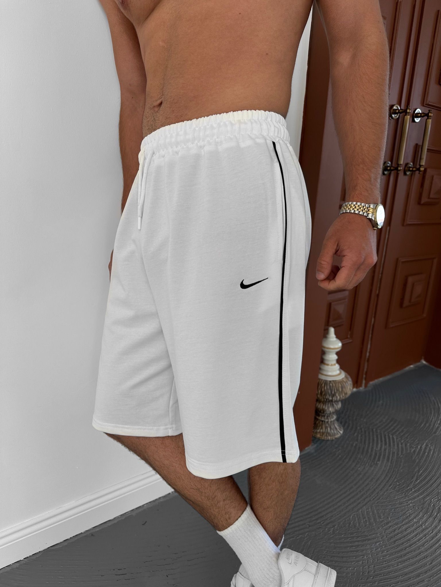 BEYAZ NIKE ŞORT
