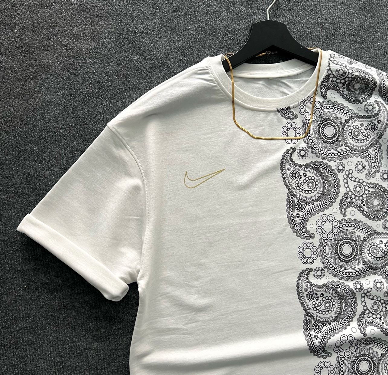 BEYAZ ÇİNİ ÇERÇEVE TSHIRT (SC225)