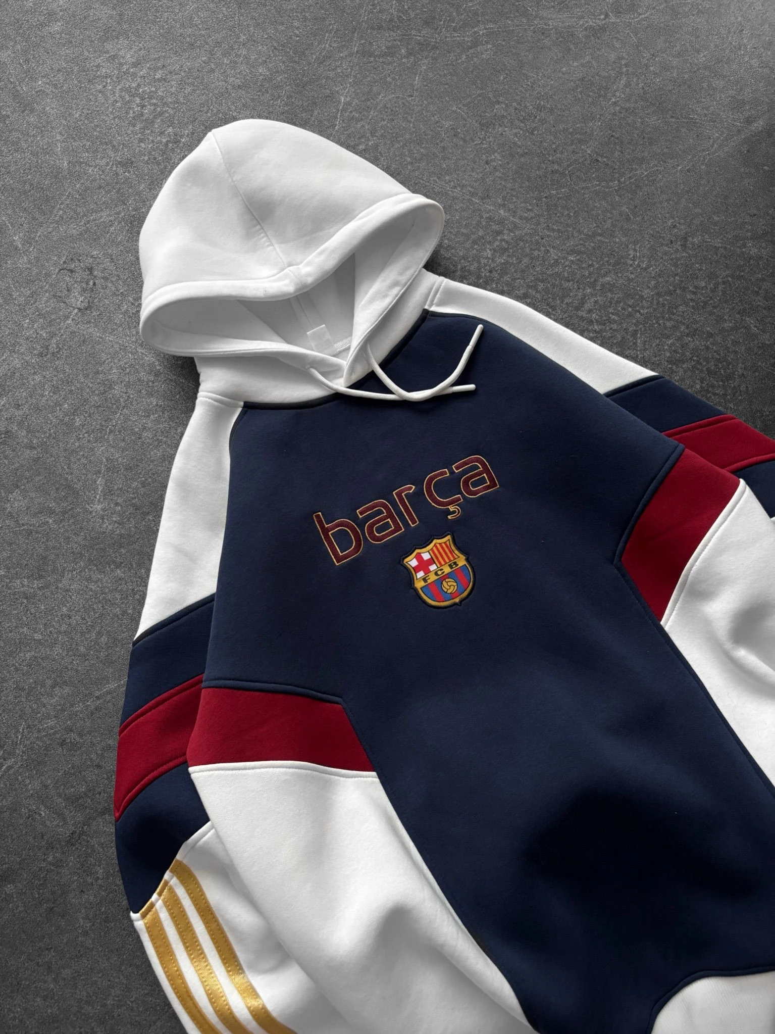 KAPİŞONLU BARÇA SWEAT (SC591)