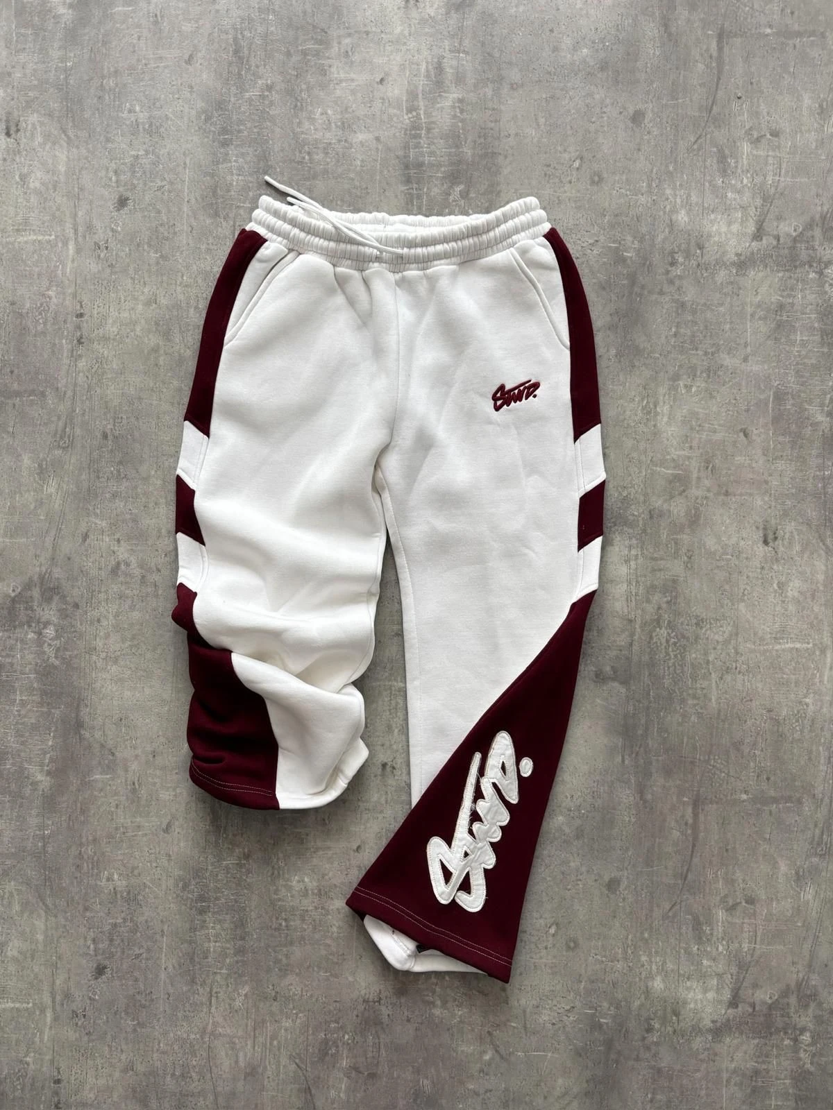 BEYAZ NAKIŞ STWD EŞOFMAN (SC609)