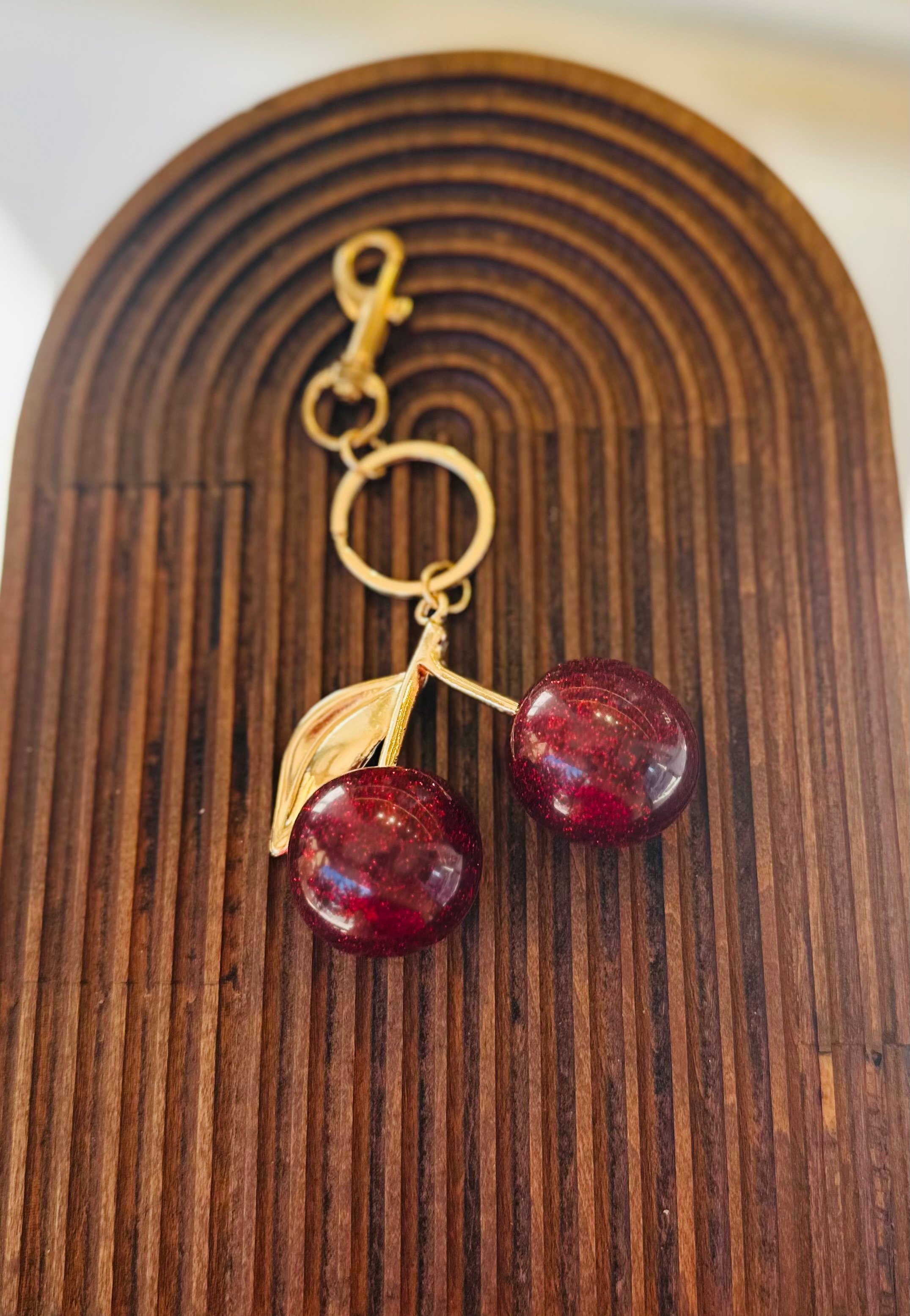KİRAZ CHARM
