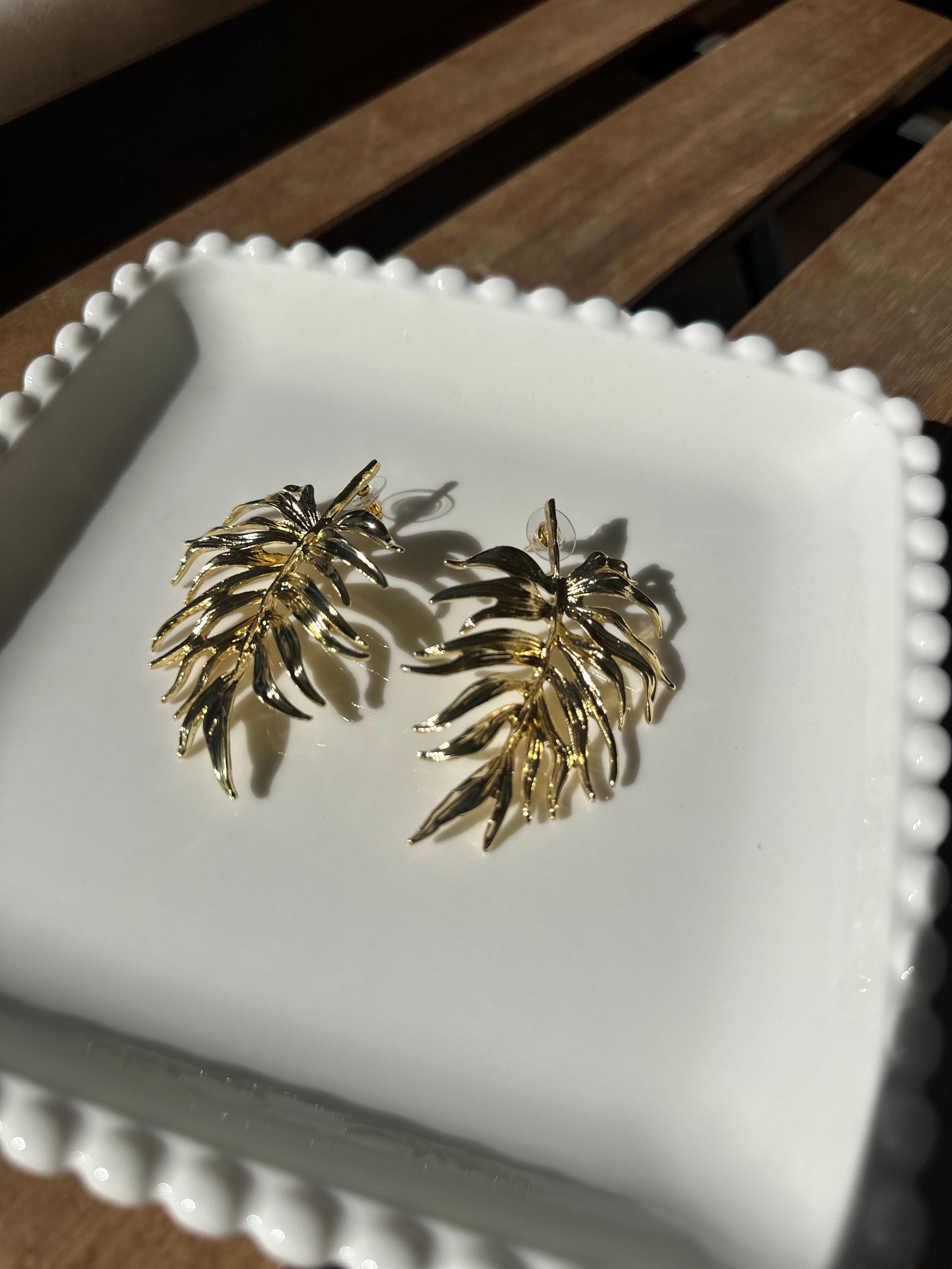 YAPRAK GOLD KÜPE