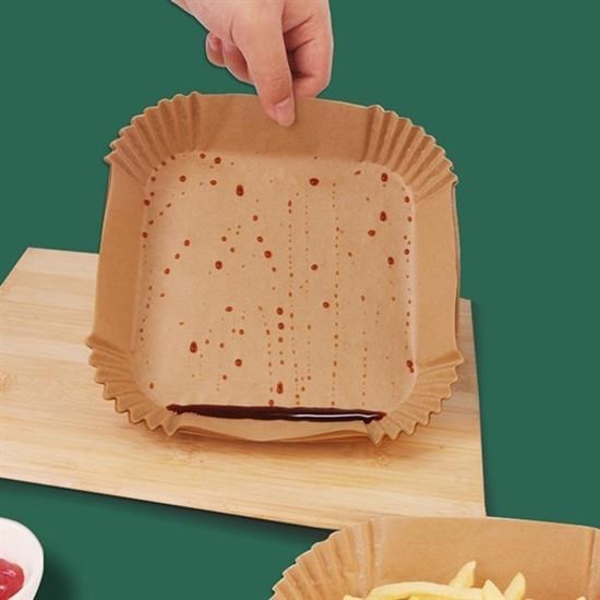 OLLEVRA 100 Adet AirFryer Pişirme Kağıdı Tek Kullanımlık Gıda Yağlı Kağıdı Kare Tabak Model
