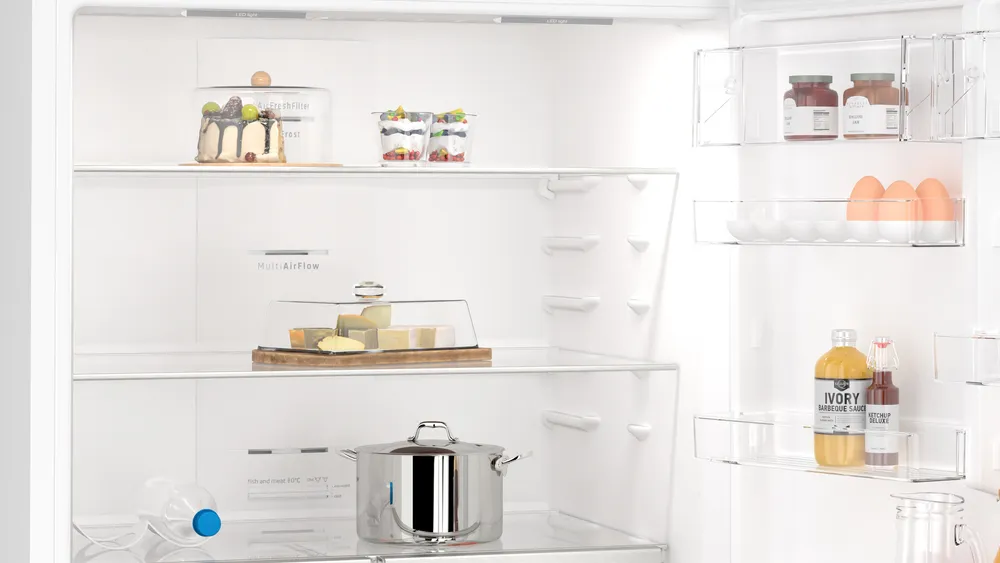 Profilo BD3086WEVN Alttan Donduruculu Buzdolabı 186 x 86 cm Beyaz