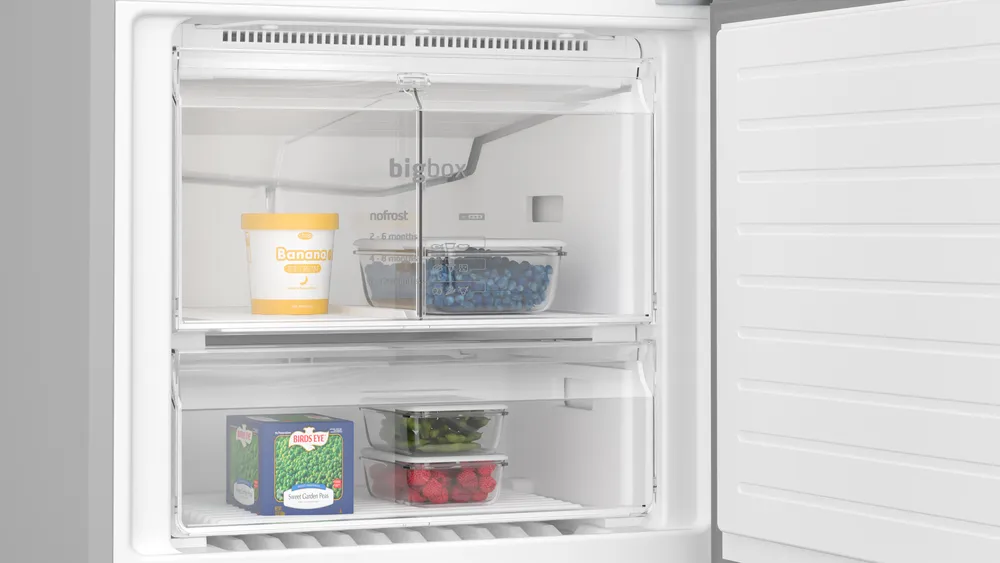 Profilo BD3076IEVN Alttan Donduruculu Buzdolabı 186 x 75 cm Kolay temizlenebilir Inox