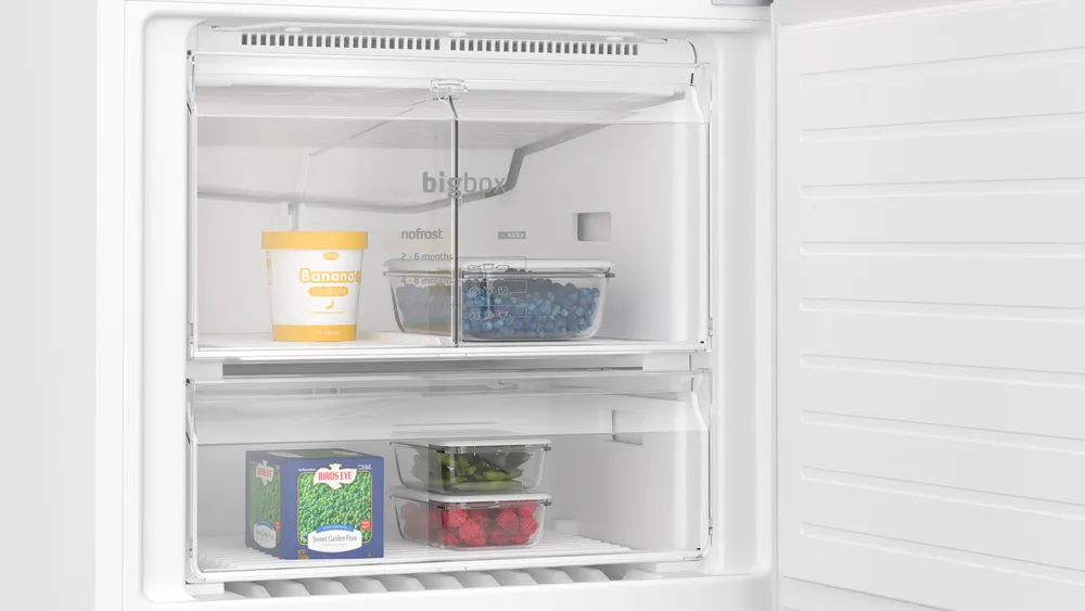 Profilo BD3076WECN Alttan Donduruculu Buzdolabı 186 x 75 cm Beyaz